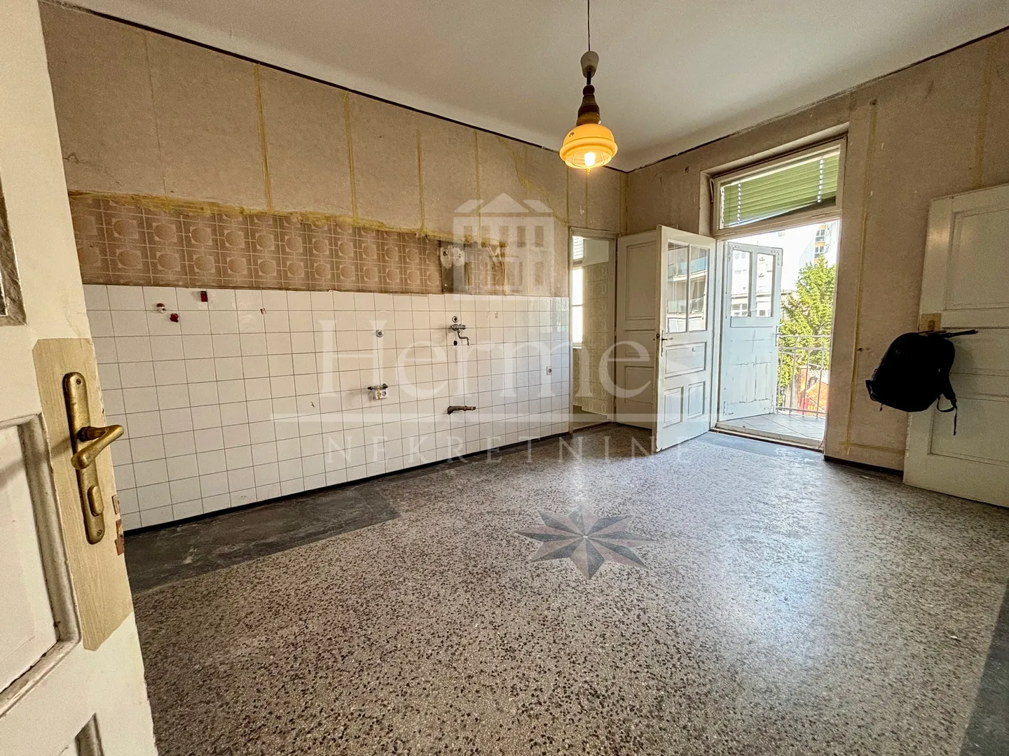 smještaj za radnike - 8 osoba, centralna lokacija, savska cesta - slika 16