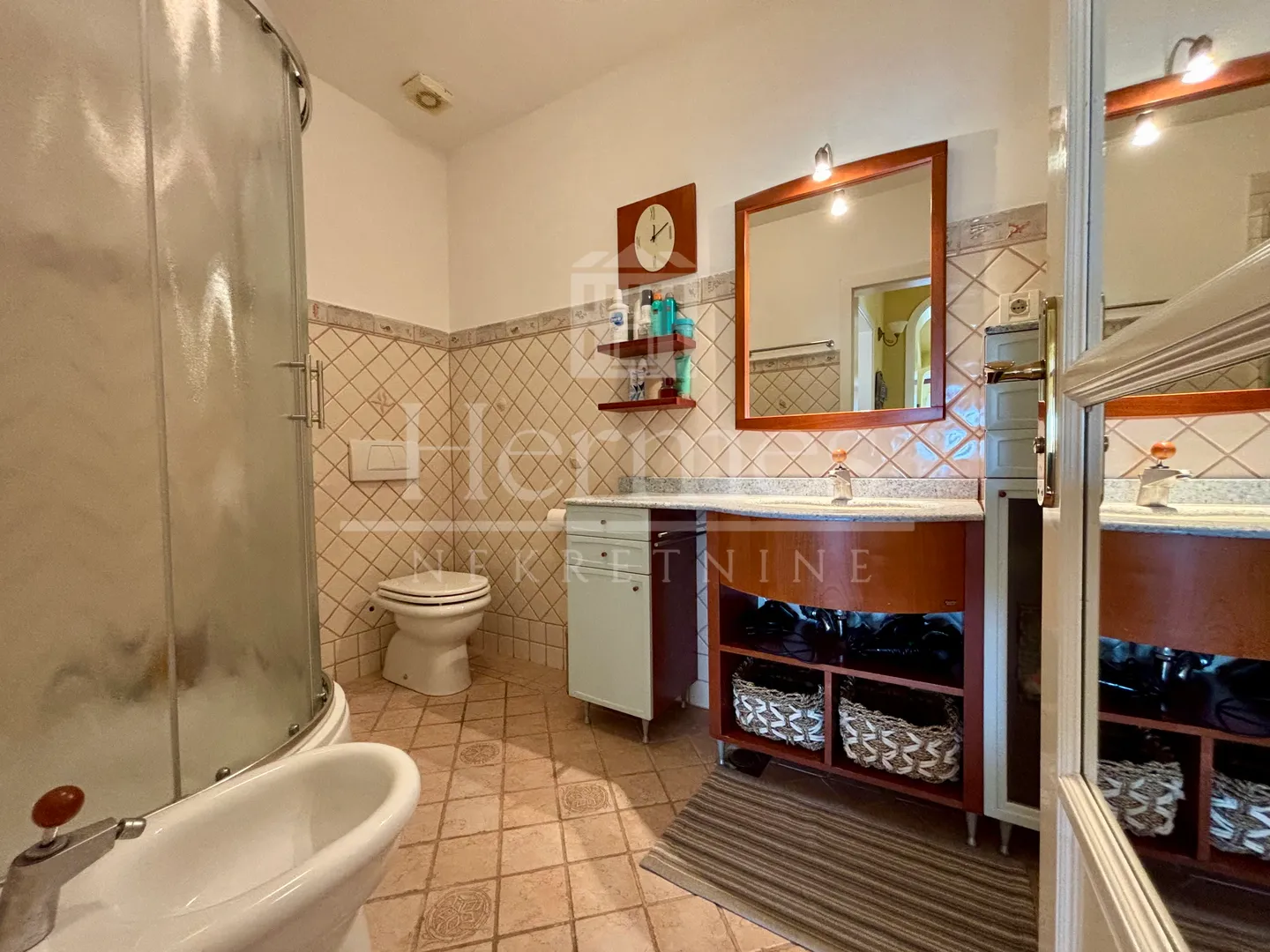 penthouse s terasom i pogledom na zelenilo, pantovčak - slika 29