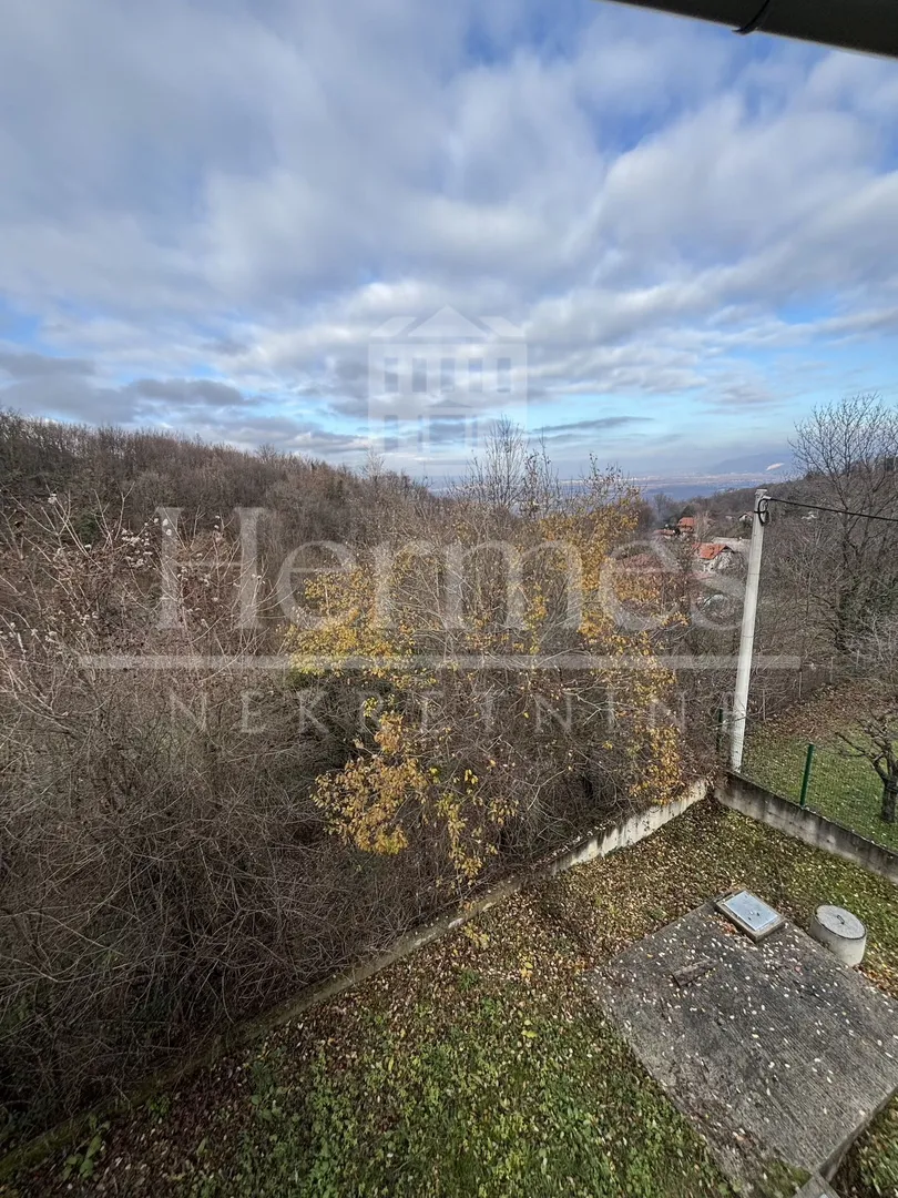 kuća u prirodi s pogledom na zelenilo i okolicu samobora, rohbau - slika 35