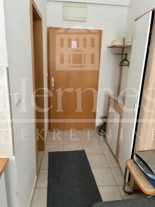 garsonijera (21 m2), novi vinodolski, povoljno - slika 11