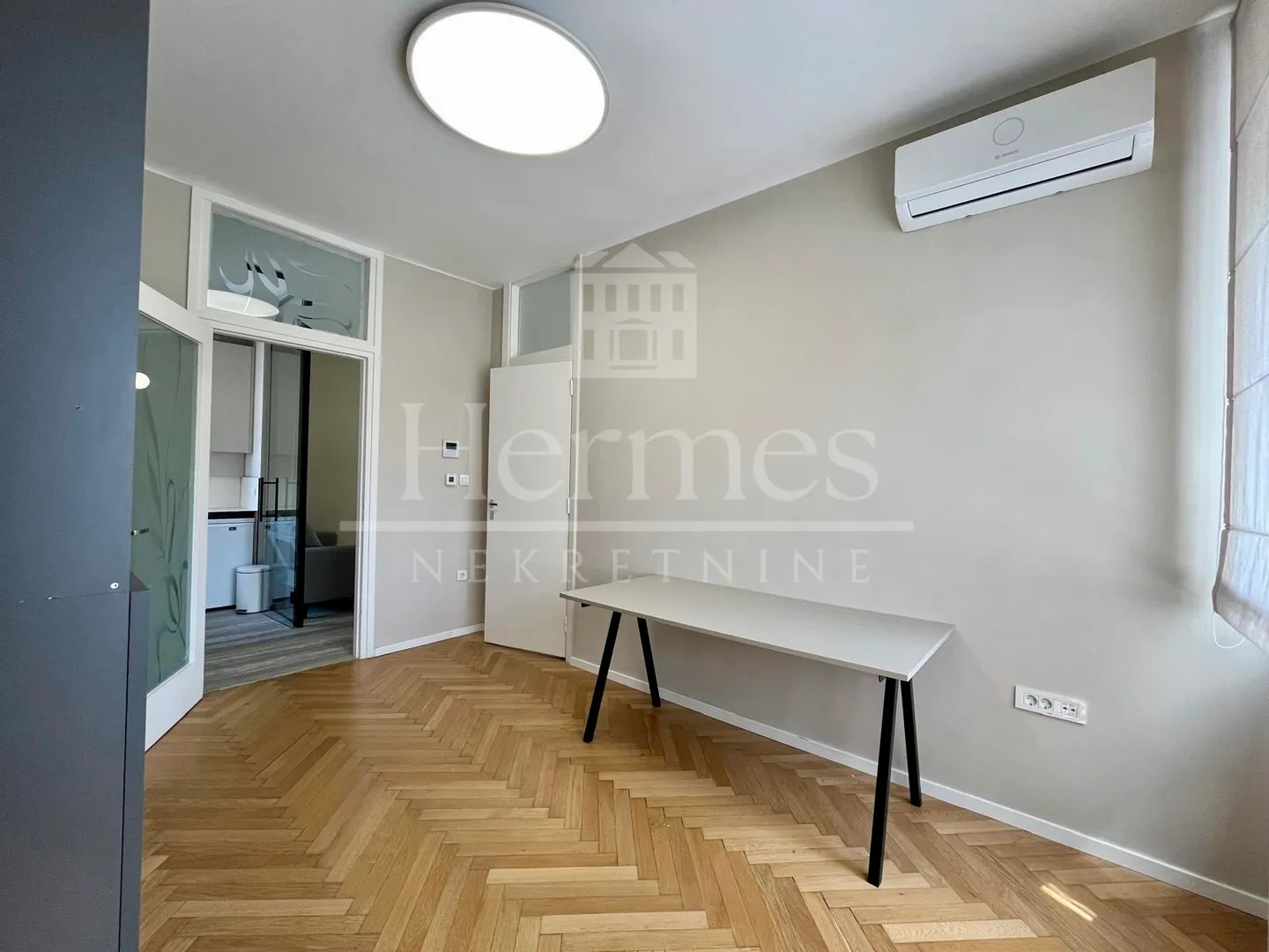 moderno ureðeni poslovni prostor (90 m2), kod hnb-a - slika 4