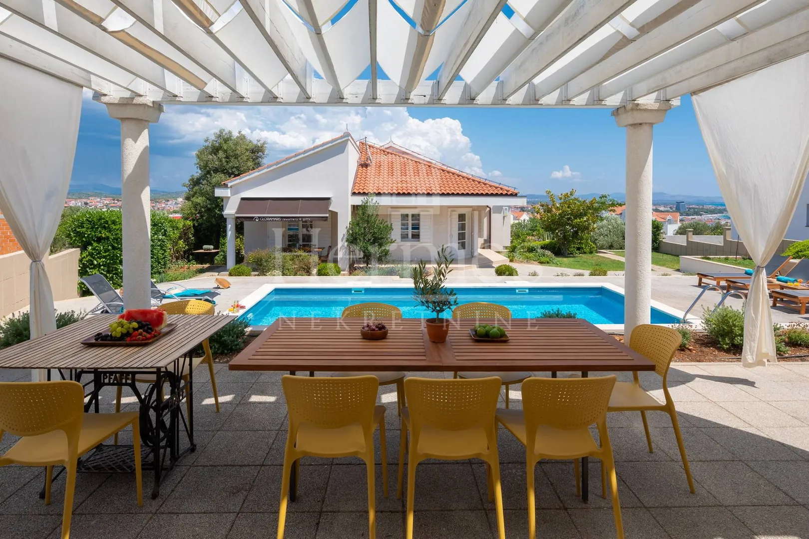 unikatna mediteranska vila s bazenom, vodice - slika 5