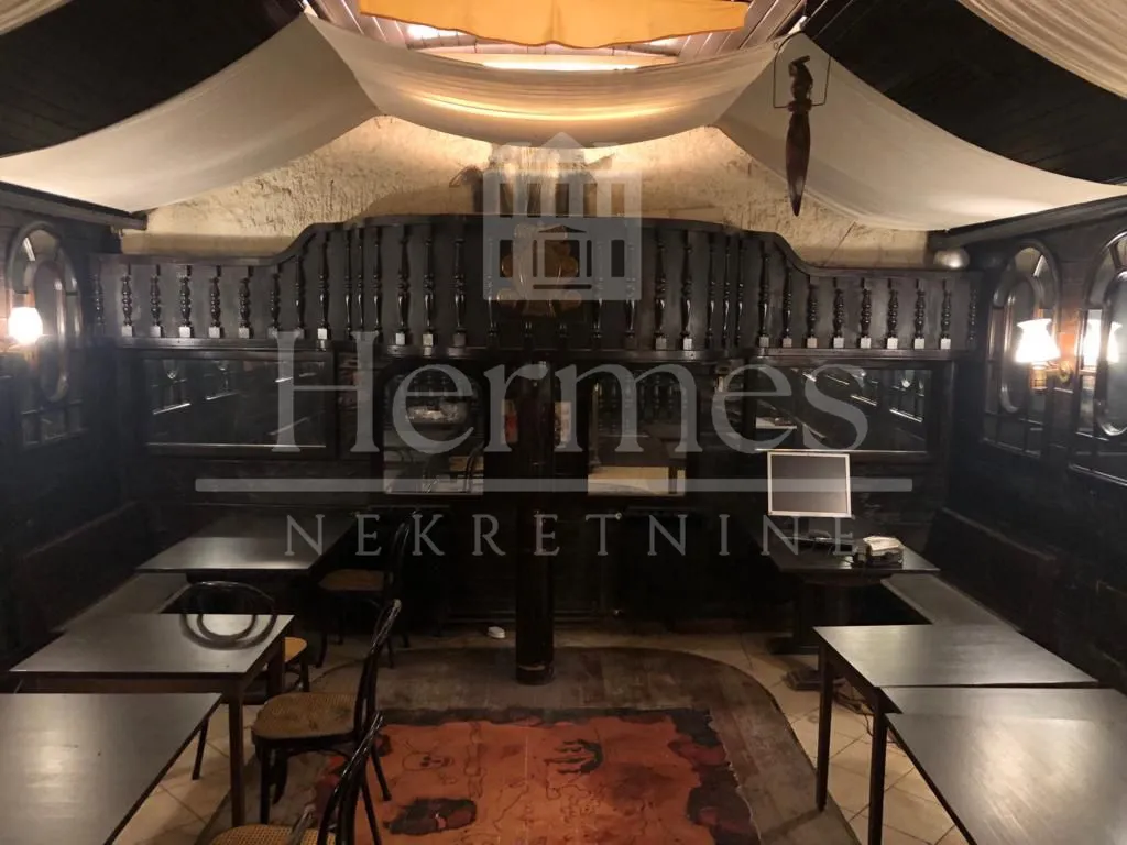 kultni lokal na dvije etaže (160 m2 ), donji grad, hebrangova - slika 6