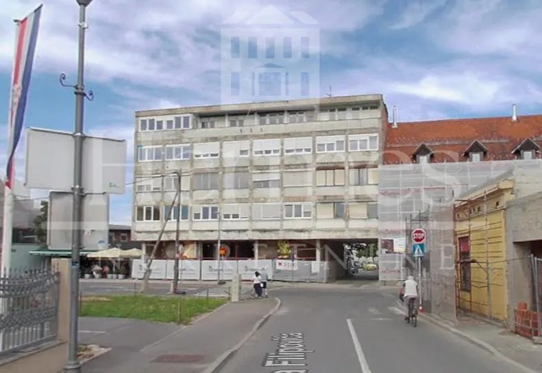 prilika! 3-soban stan, trenutačno u konstrukcijskoj obnovi - slika 3