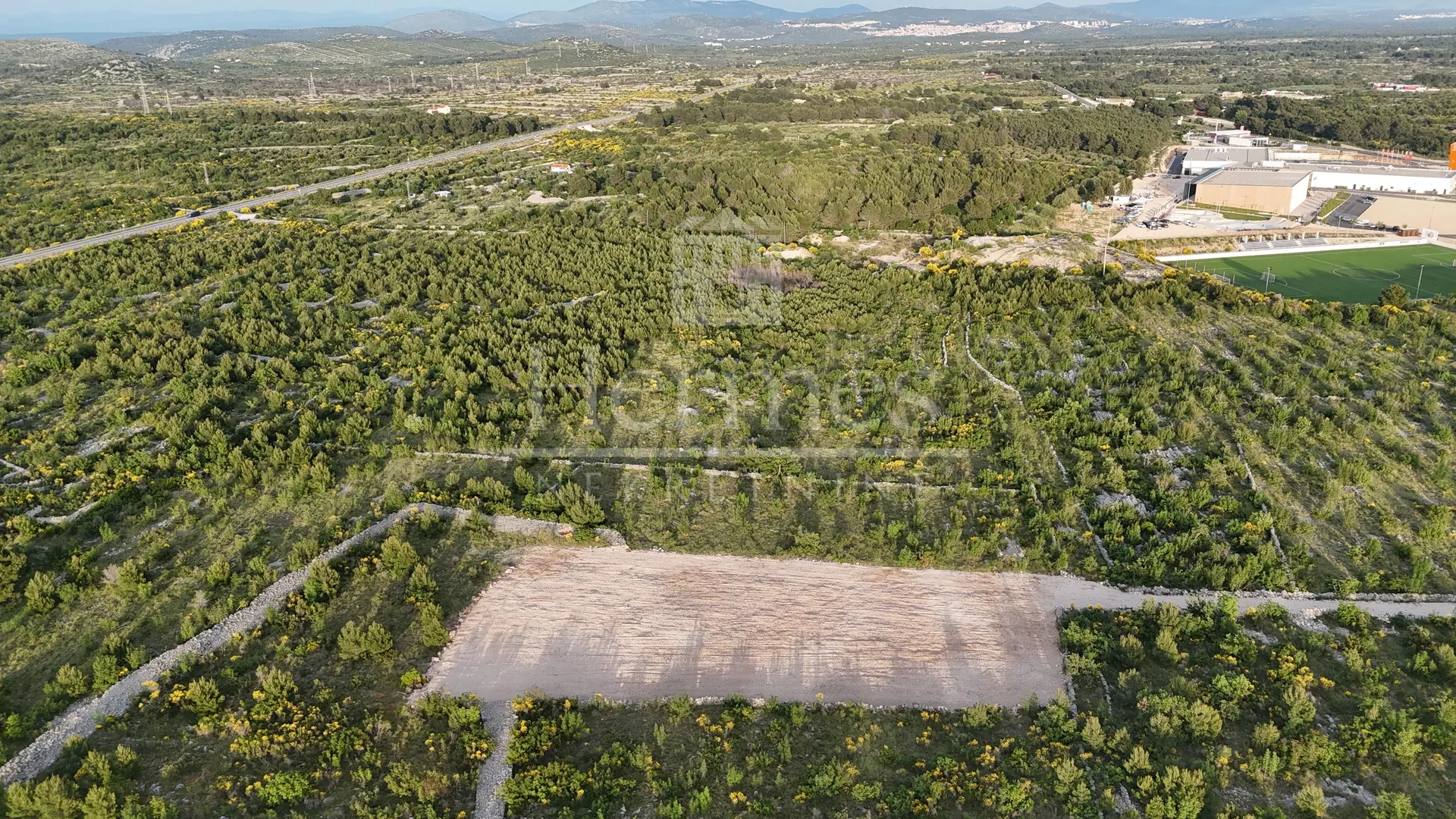 građevinsko zemljište s pogledom na more (2192 m2), vodice, šibenik - slika 12