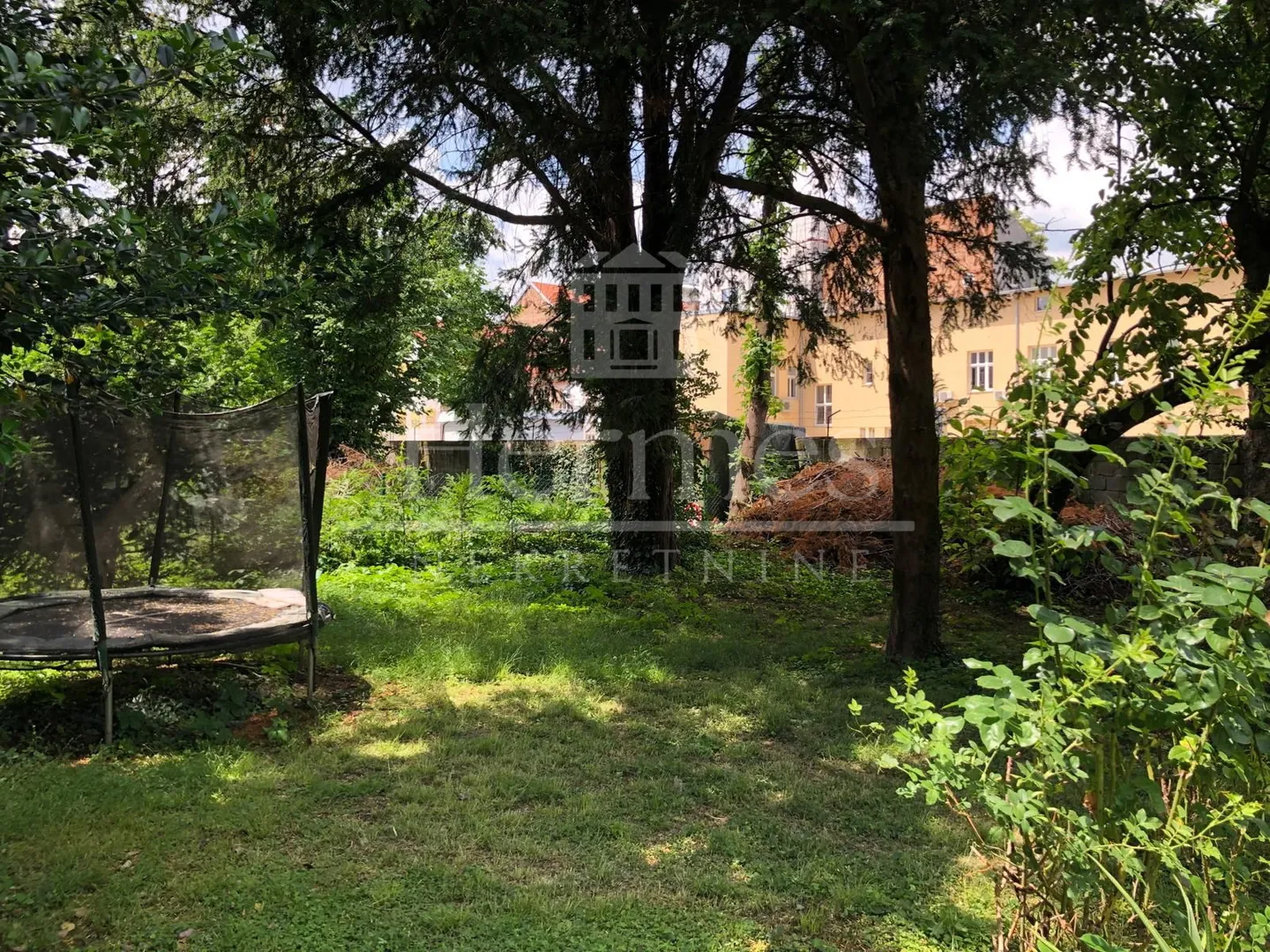 kultni lokal na dvije etaže (160 m2 ), donji grad, hebrangova - slika 14
