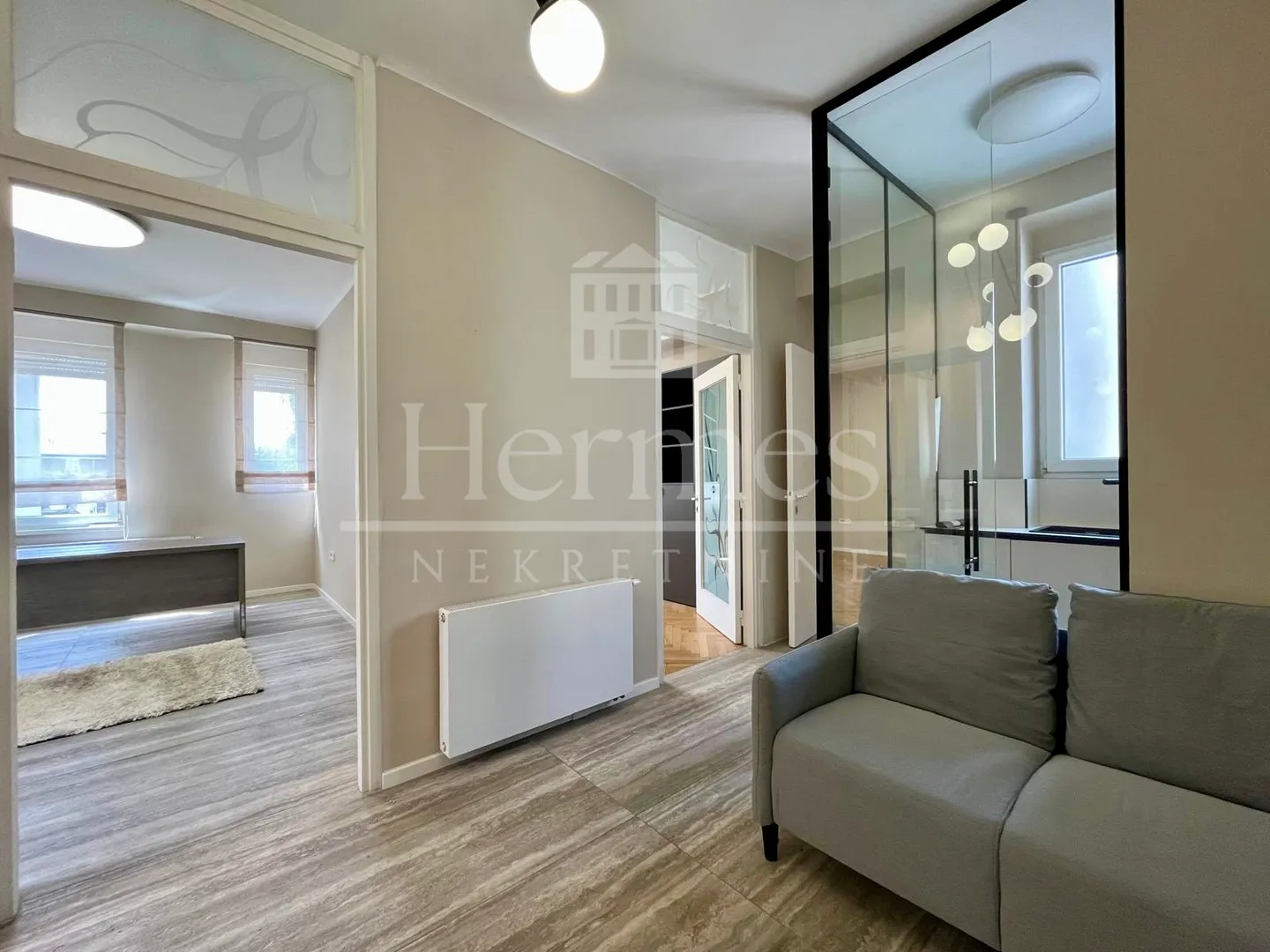 moderno ureðeni poslovni prostor (90 m2), kod hnb-a - slika 1