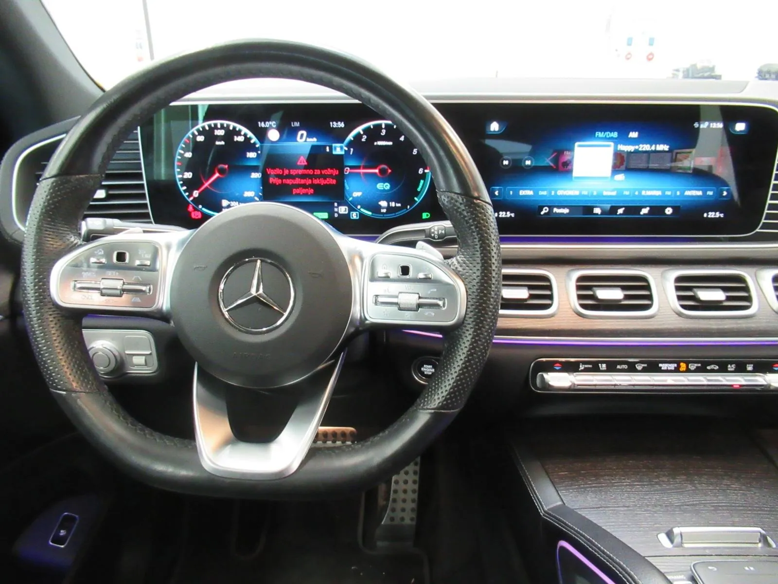 mercedes-benz gle coupe 350 de 4m amg line/night/memory/pano/keyless - slika 8