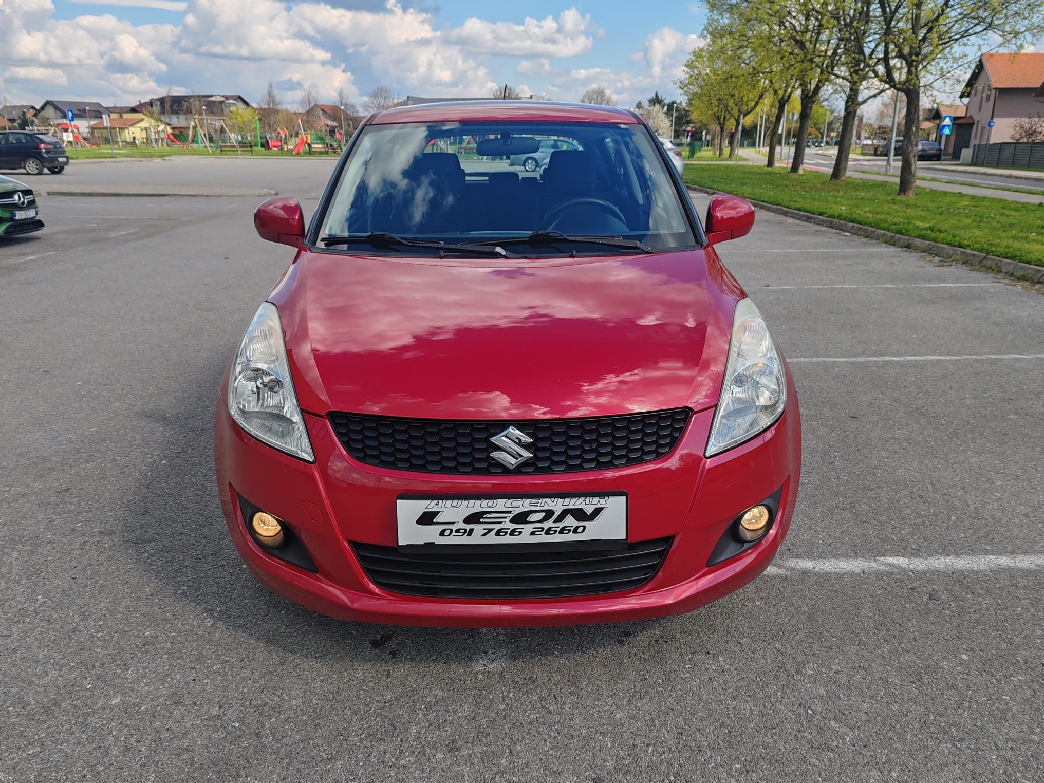 suzuki swift 1.3 ddis , 150000km , 2011 g. - slika 2