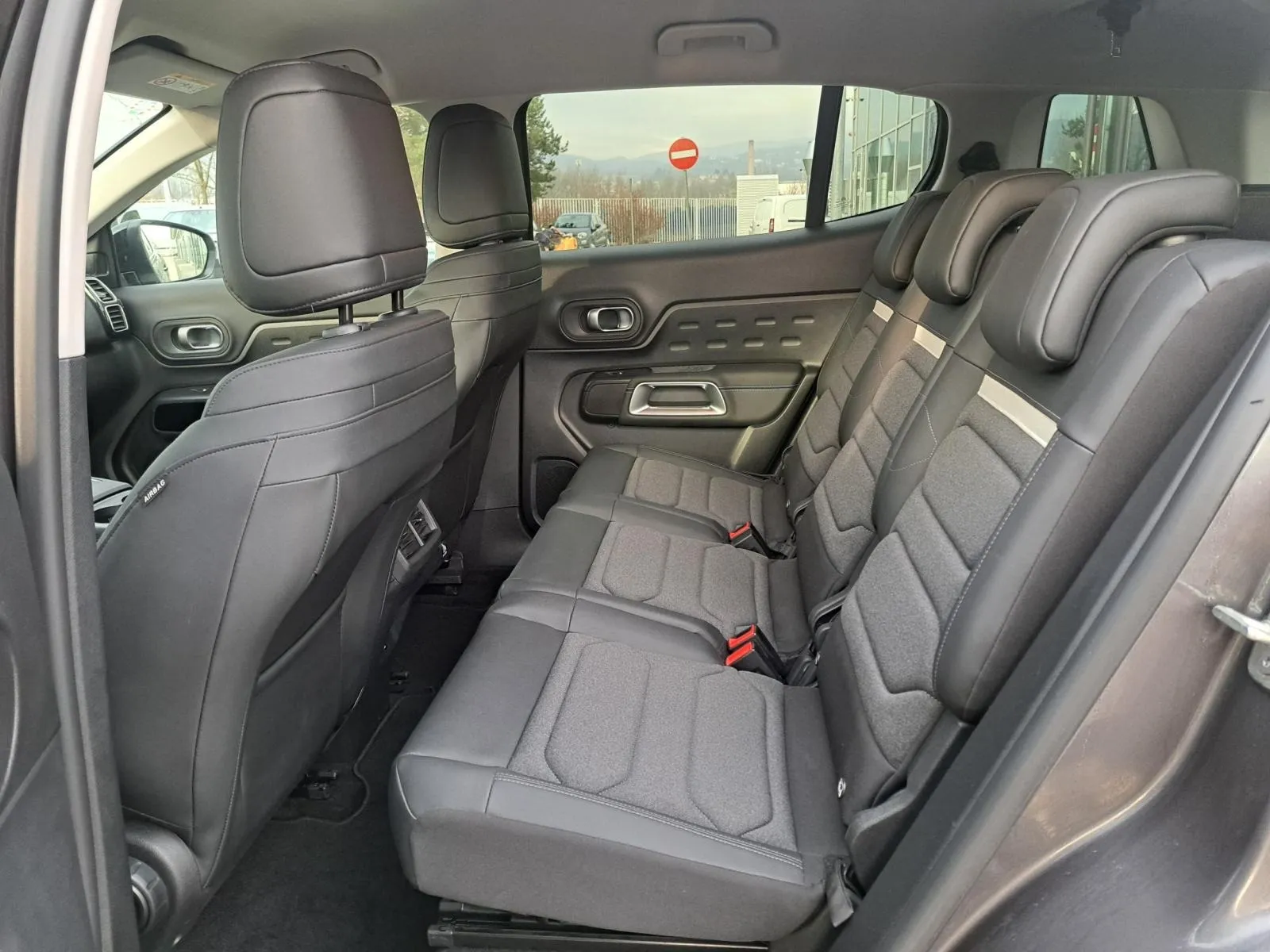 citroën c5 aircross plus hybrid 136 e-dsc6 - slika 17