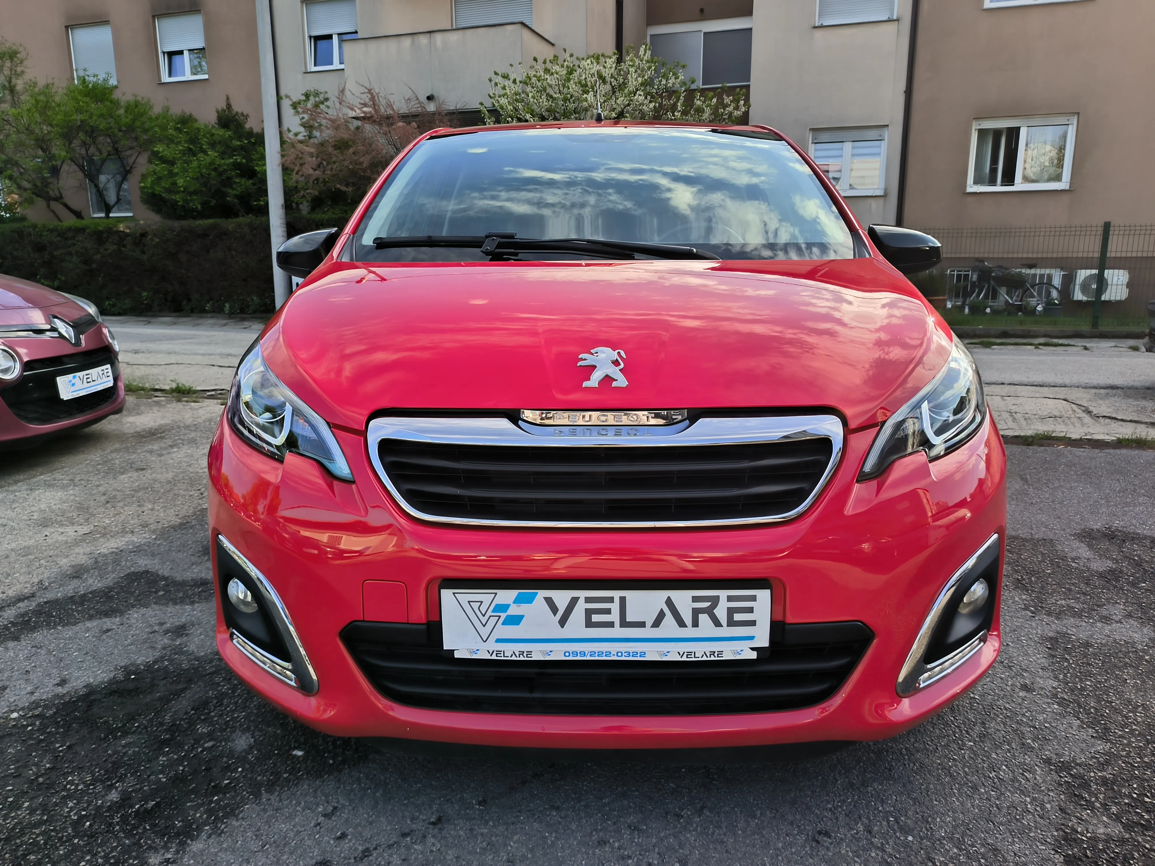 peugeot 108 1,0 vti, style, servisna, jamstvo, reg. 1 godinu - slika 3