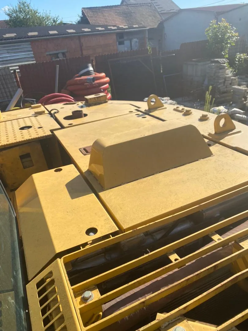 bager cat 321 c lcr, 2006 - slika 13