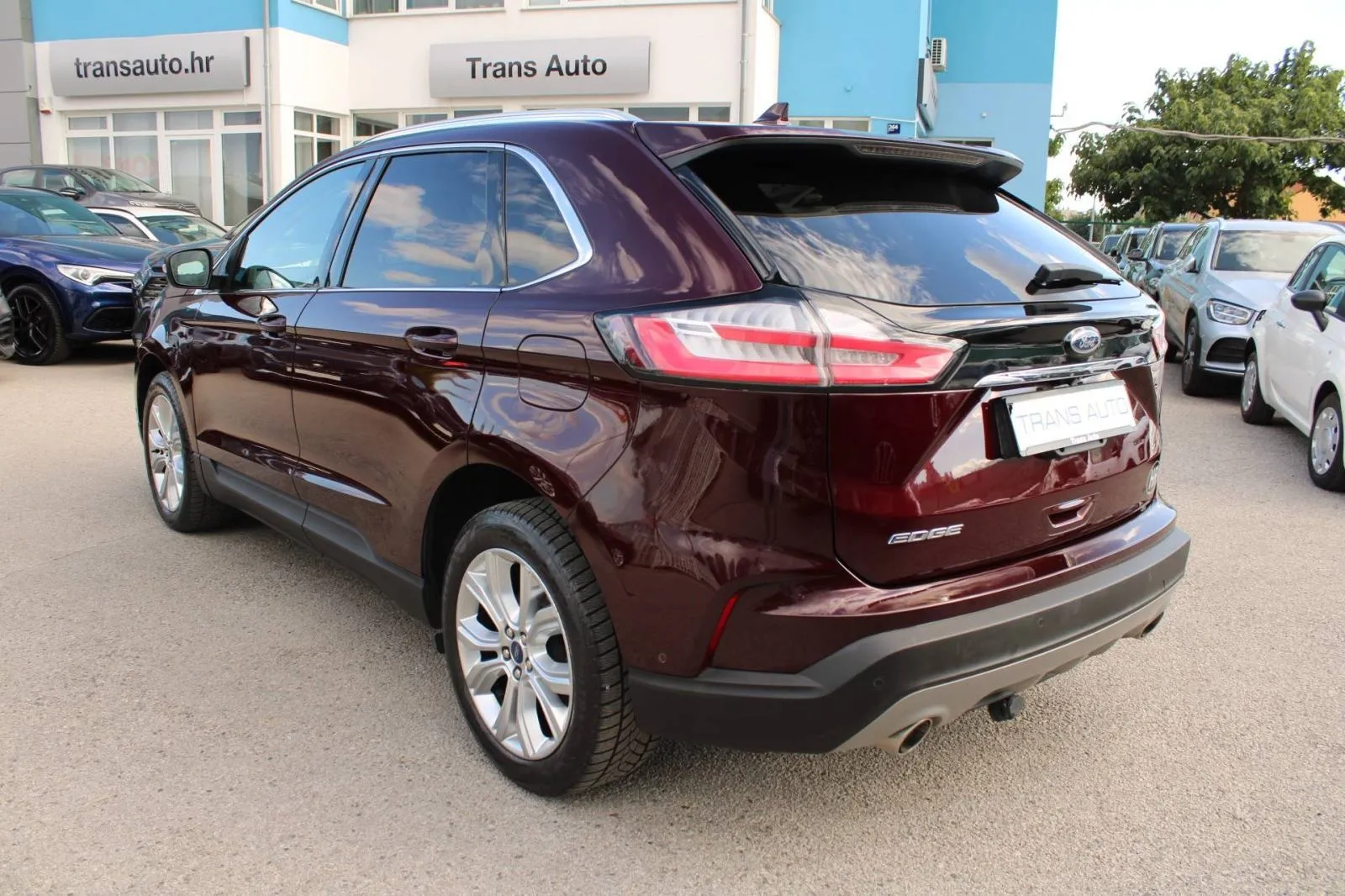 ford edge 2.0 tdci automatik titanium *navigacija, kamera* - slika 7