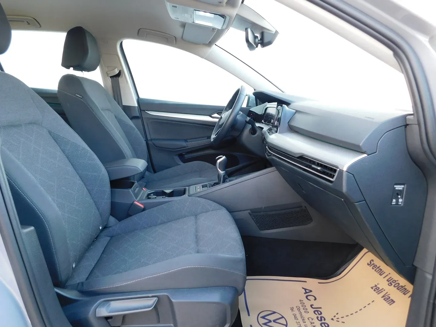 11659 volkswagen golf 2.0 tdi life - slika 11