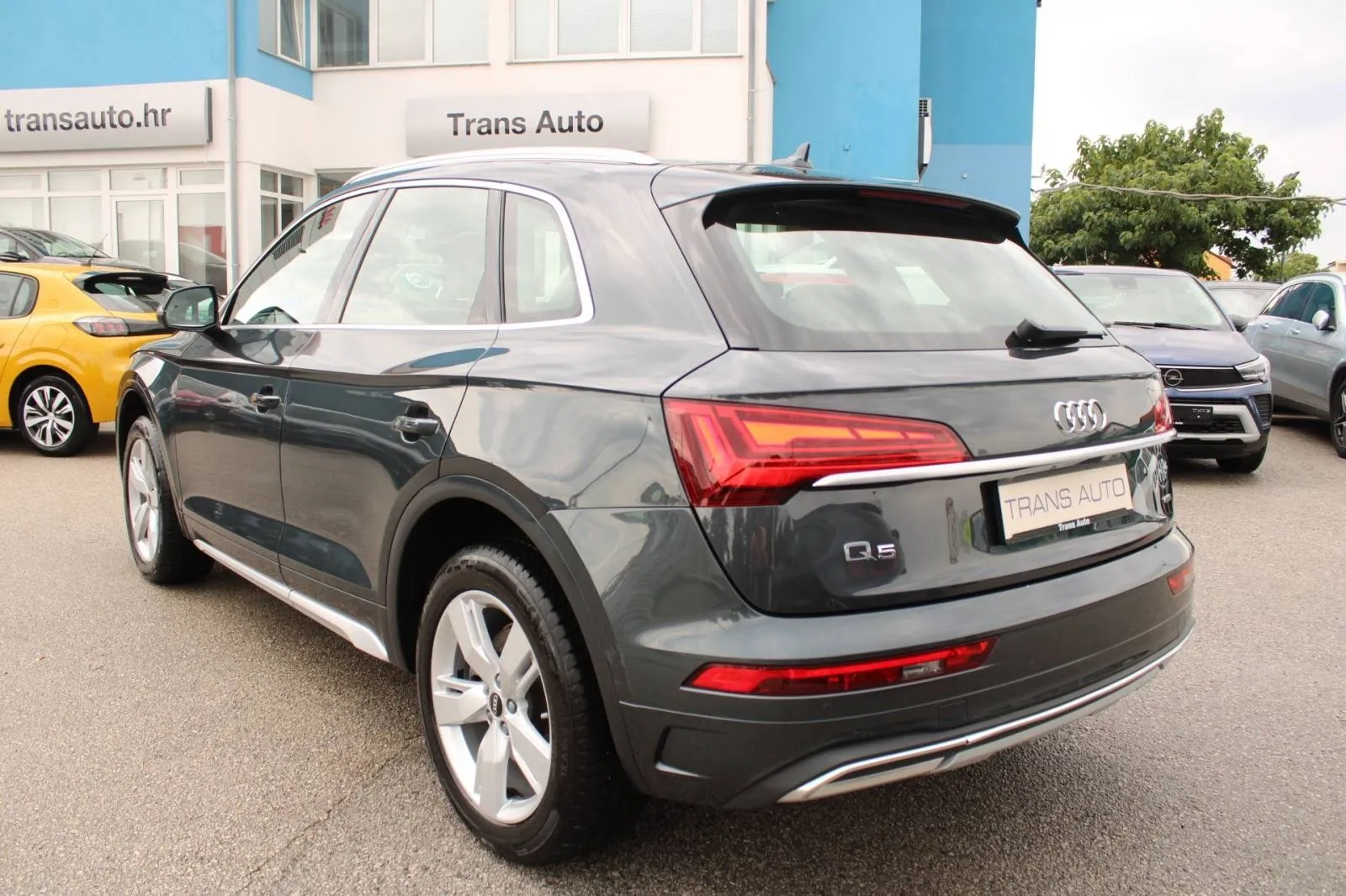 audi q5 40 tdi quattro s-tronic *led, navigacija* - slika 7