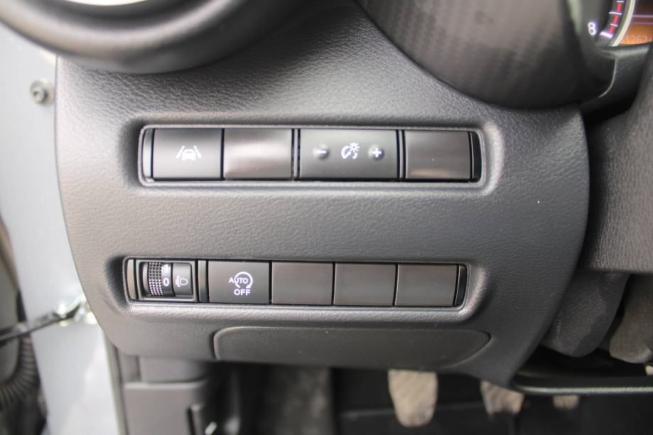 nissan juke 1.0 dig-t kiiro *navigacija, led, kamera* - slika 15