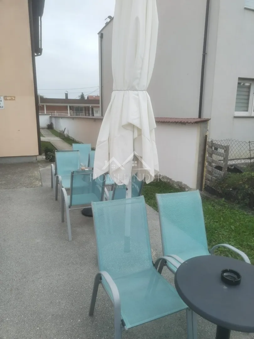 funkcionalna višenamjenska kuća u strmcu, 300 m2, ( 8s), 6 vpm - slika 7