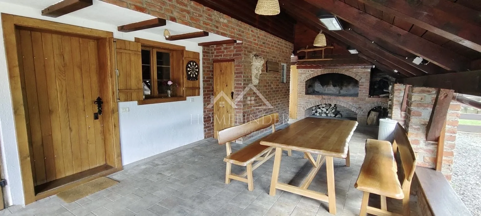 kuća za odmor s bazenom i uhodanim turističkim poslovanjem – kloštar ivanić - slika 5