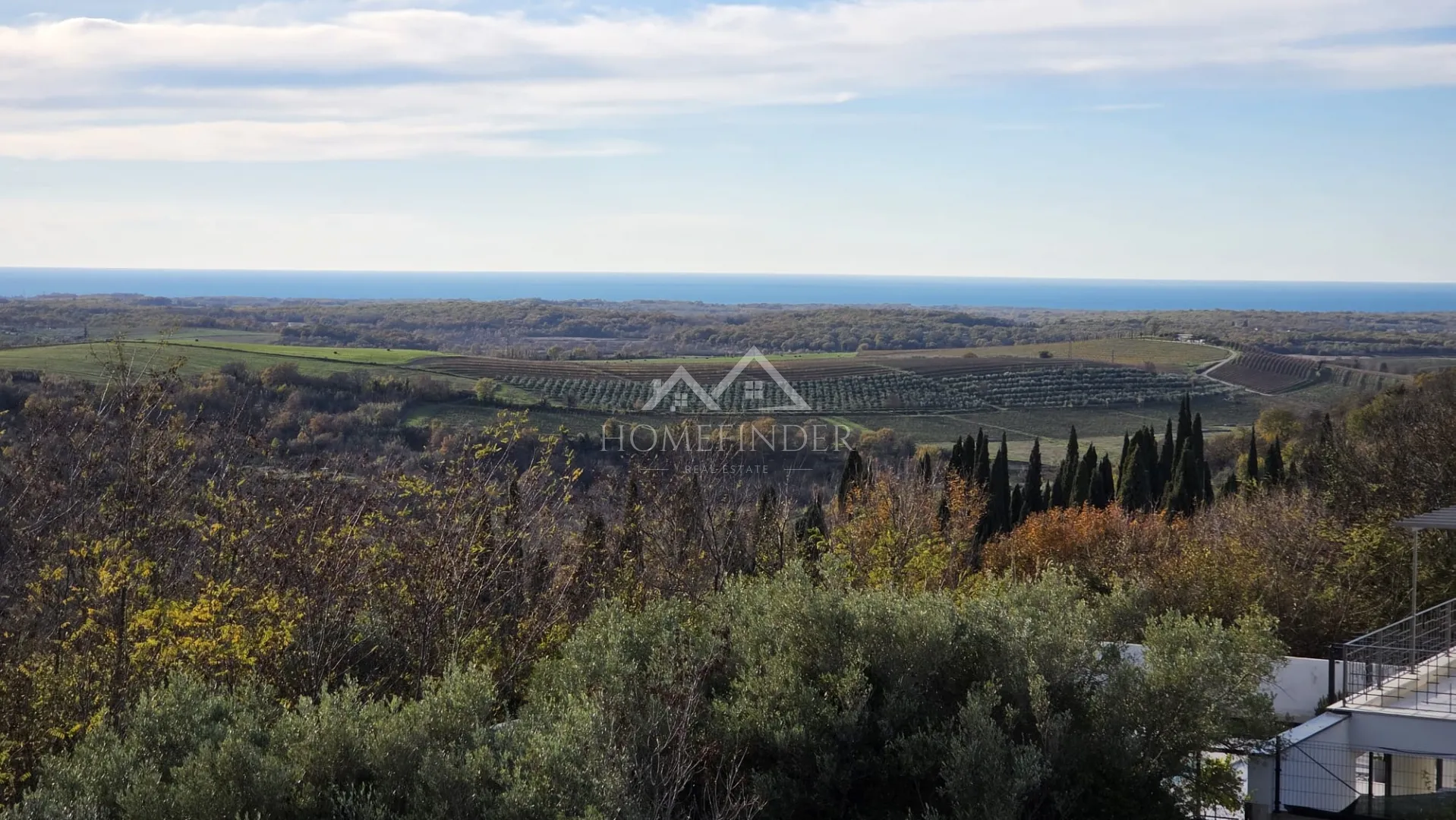 atraktivno građevinsko zemljište, 1473m², buje, istra - slika 4