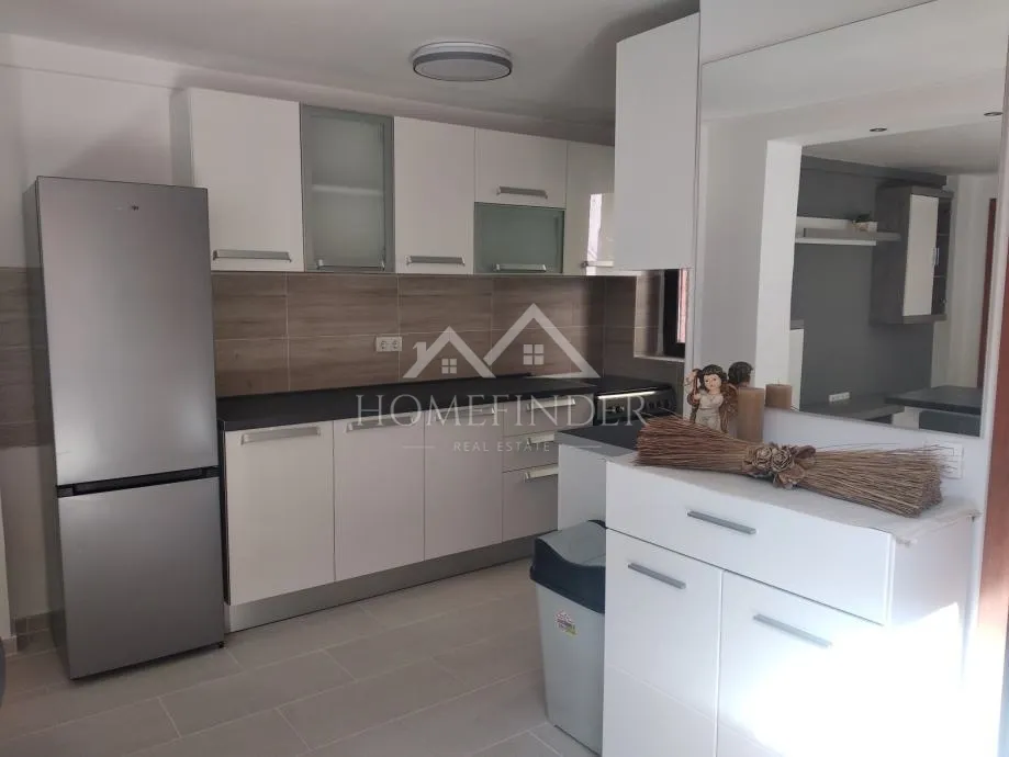 kuća (95,5m2), donji grad - slika 5