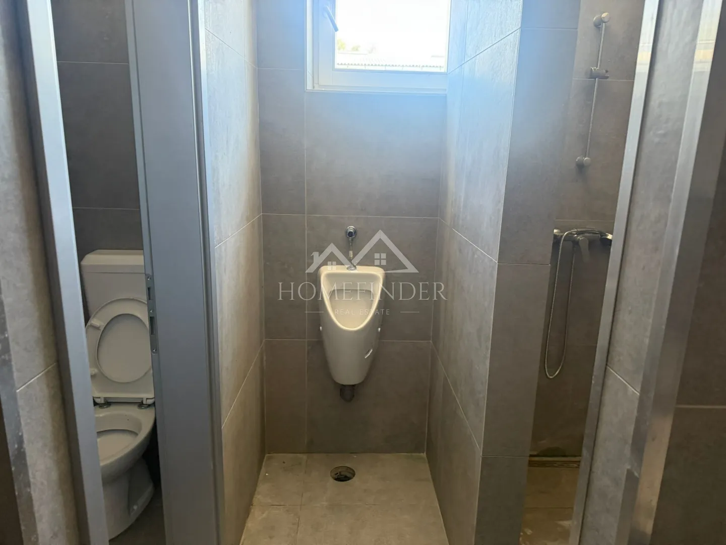 hala 2471m² na parceli 6602m², karlovac - slika 20