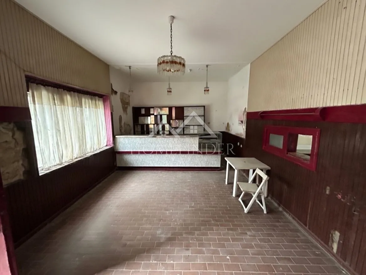 poslovna zgrada,hala 240m2 + uredi 750m2 - slika 6