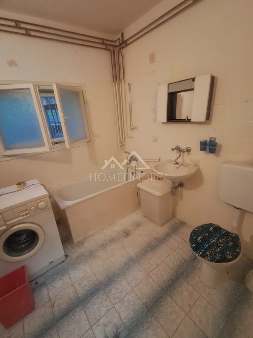 kuća na graberju, 260m2, 3 odvojena stana, 1200m od črnomerca - slika 24