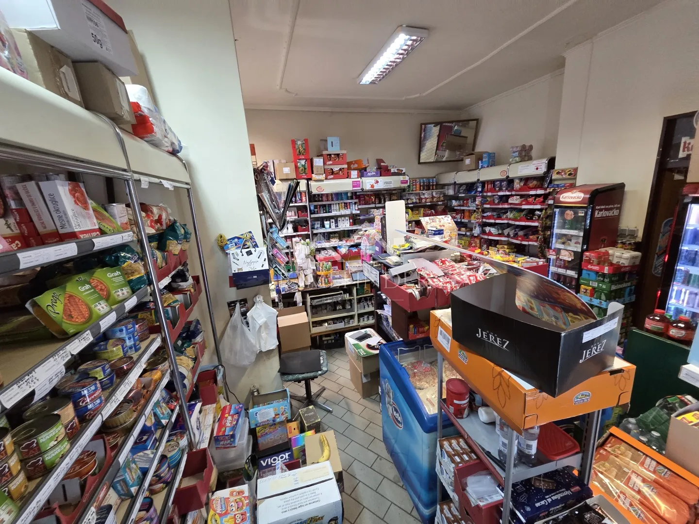 poslovni prostor, 65m2, idealna prilika za investiciju - slika 2
