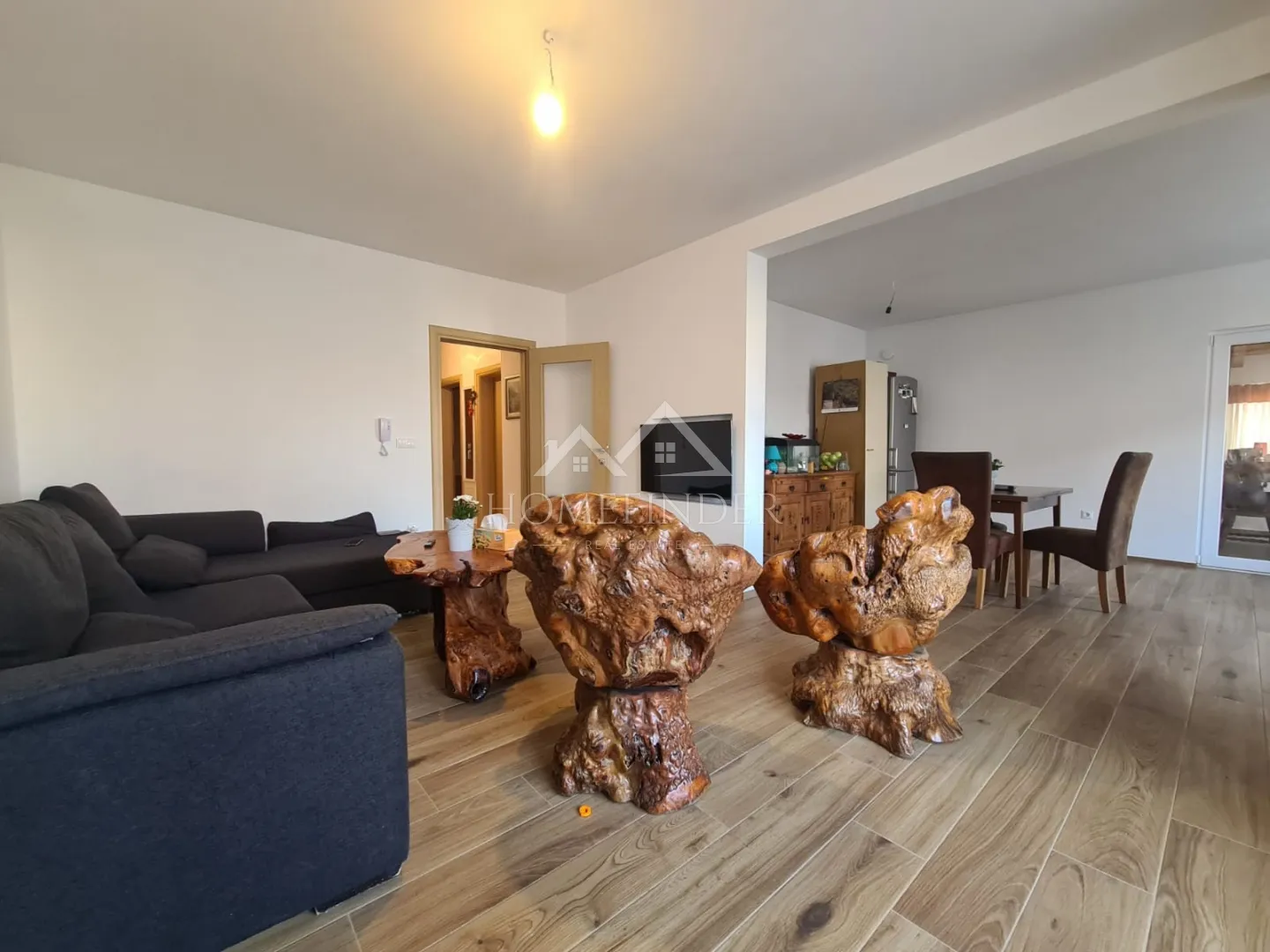 prostran apartman 200 m od mora, čiovo - slika 3
