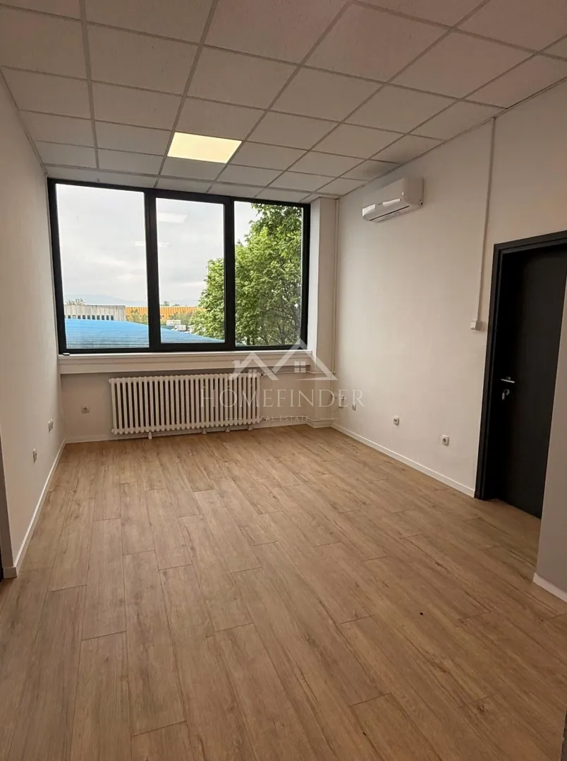 potpuno renovirani uredi za najam, ukupno 238, 69m² - slika 6