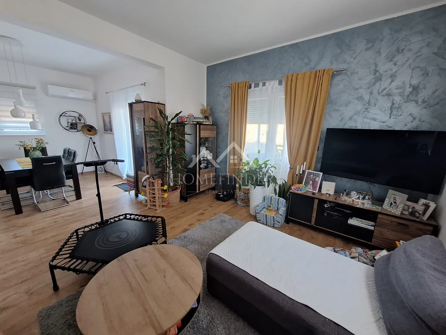 rogoznica - kuća na samo 50 m od mora. - slika 4