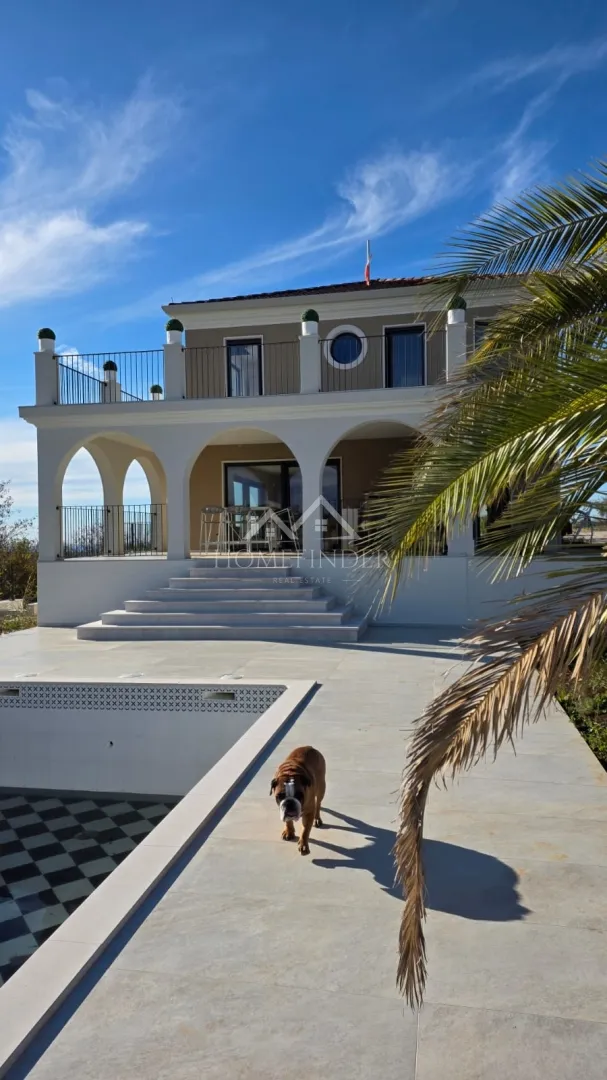 unikatna luksuzna vila s pogledom, buje, umag 384m² - slika 3