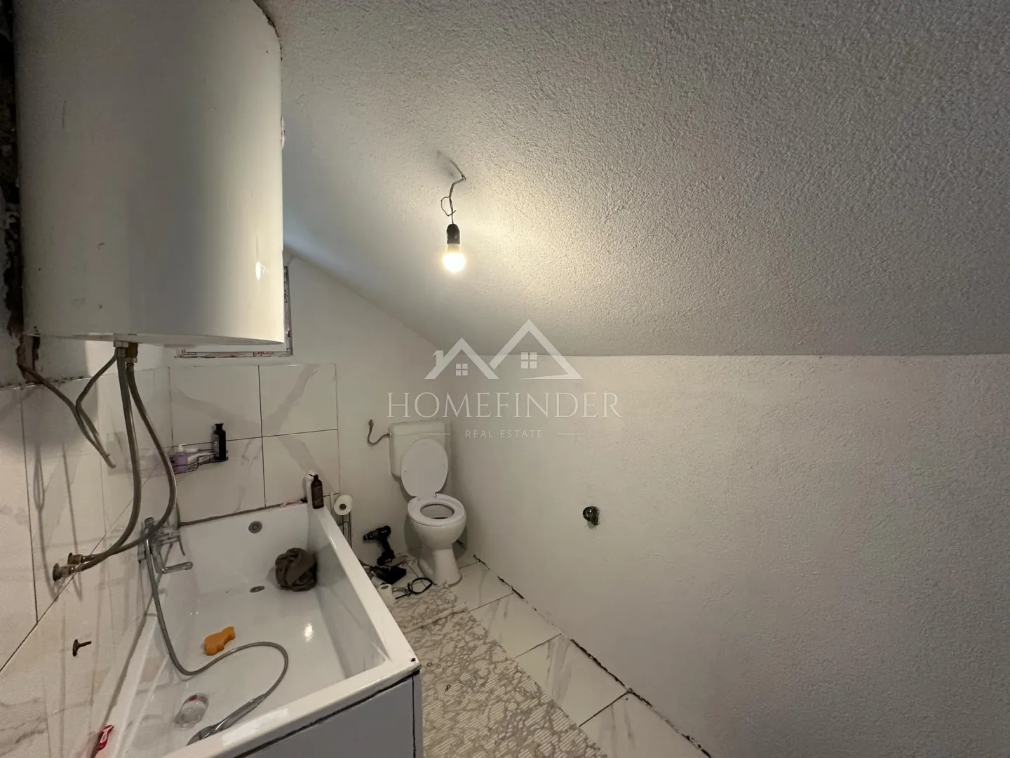 kuća 140m2, petrinja - slika 9