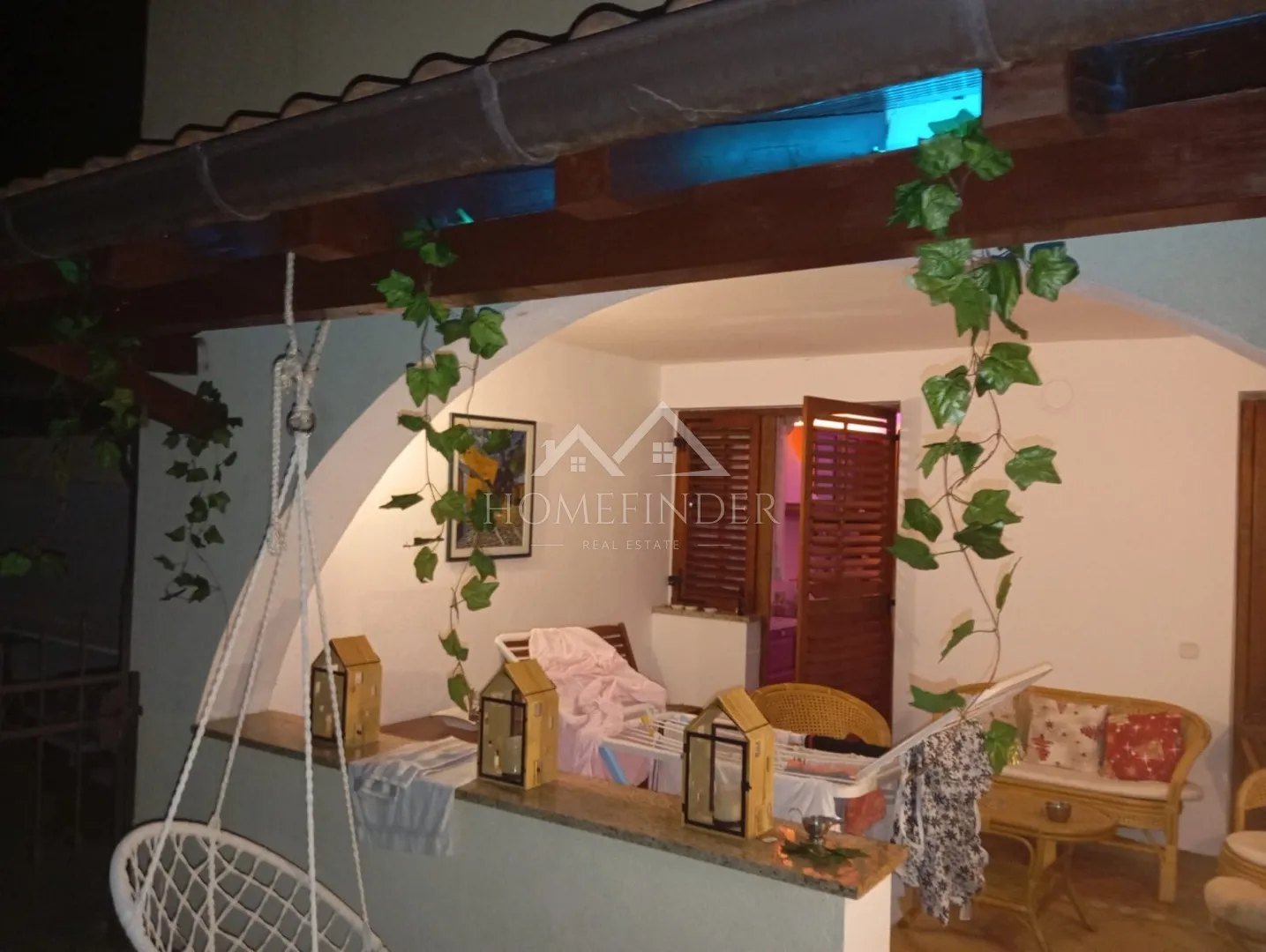 stan / apartman, 71 m², otok krk, malinska – okućnica 100m2 i parking - slika 5
