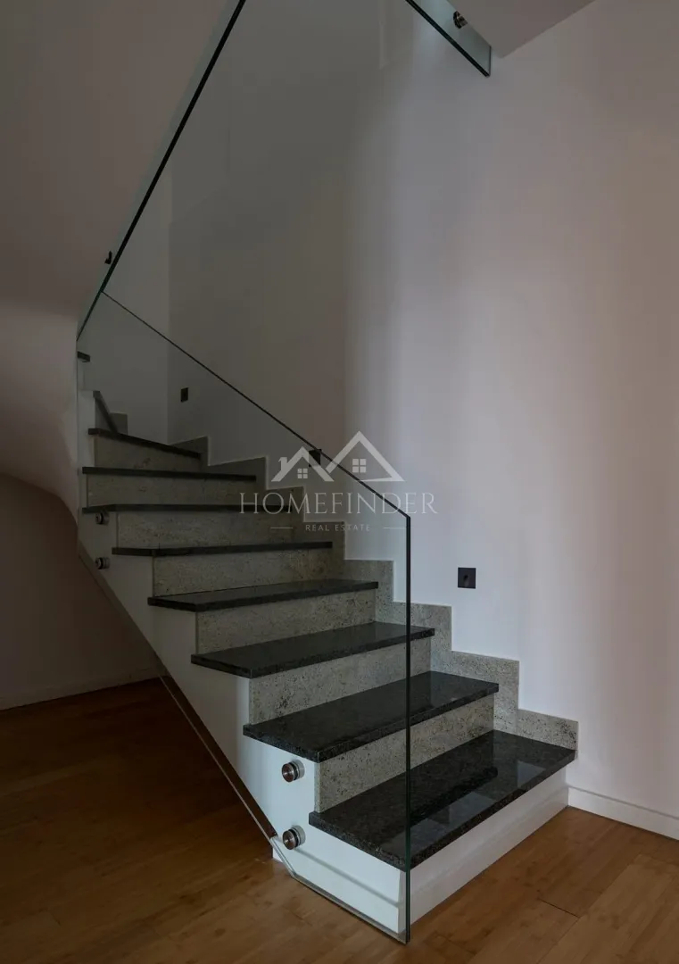 stan (212m2), šestinski vrh - slika 31