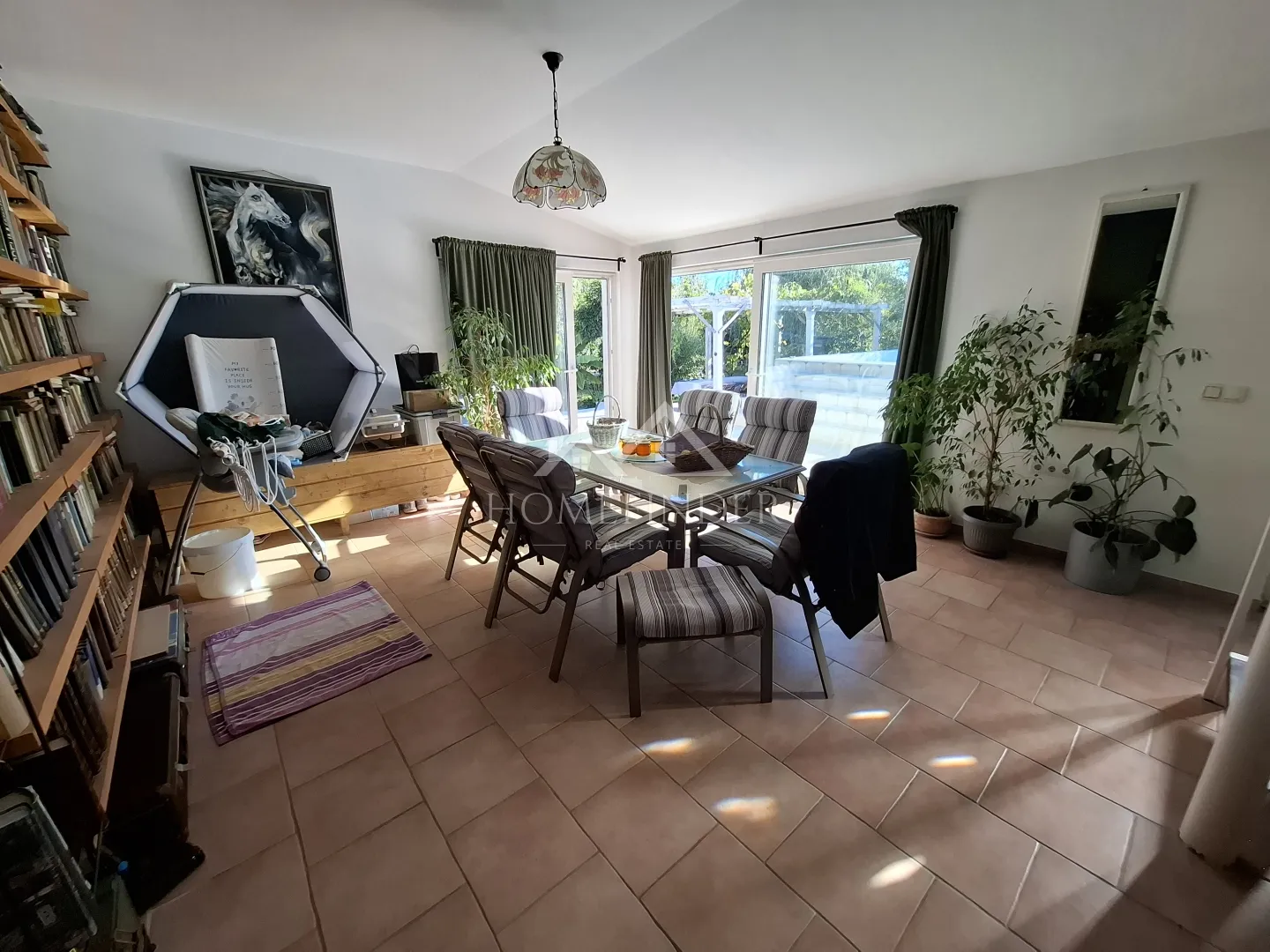luksuzne dvije kuće s bazenom, 284m2, 1673m2 okućnice,7vpm, ježdovec - slika 13