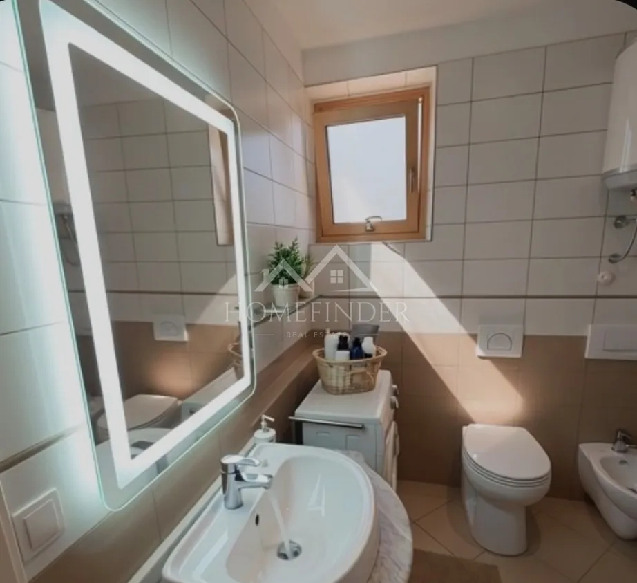 stan / apartman, 71 m², otok krk, malinska – okućnica 100m2 i parking - slika 8
