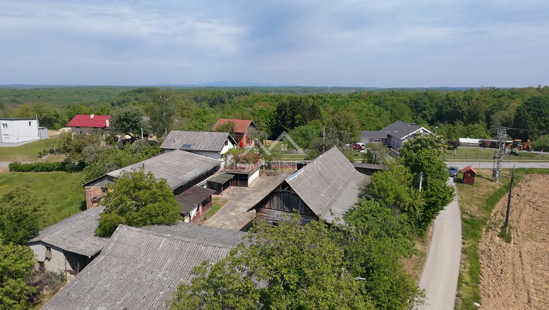 kuća za adaptaciju 260m2, pokupsko - slika 3