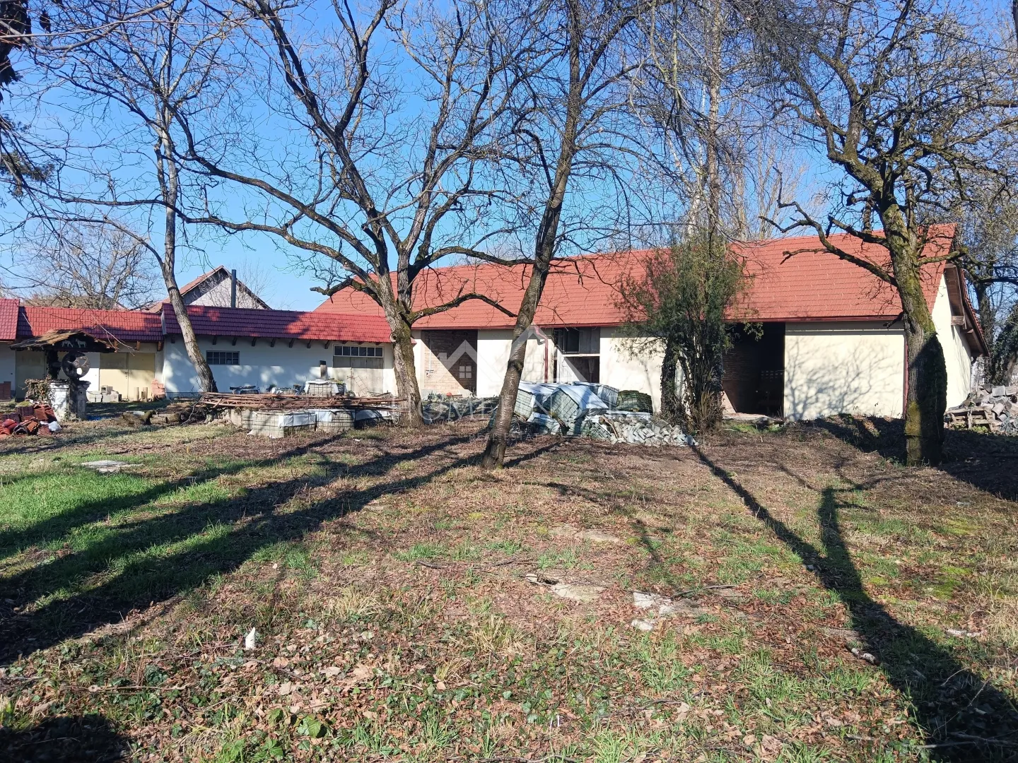kuća s prostranim dvorištem, 70m², demerje - slika 4