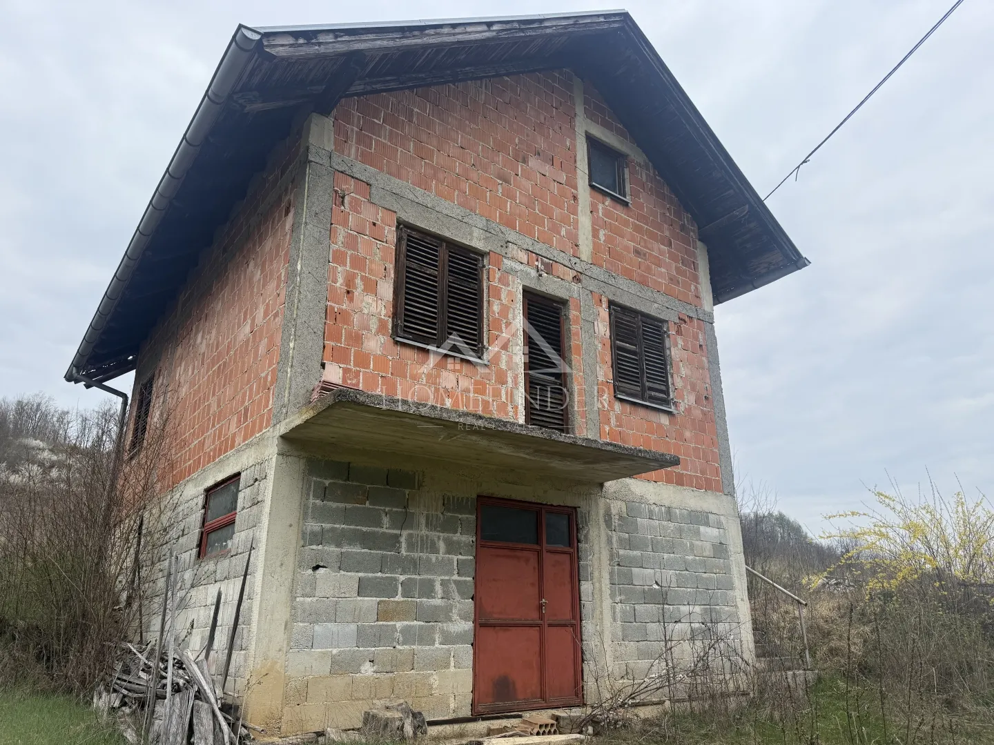 kuća za adaptaciju delić poljana, 140m2 + zemljište - slika 2