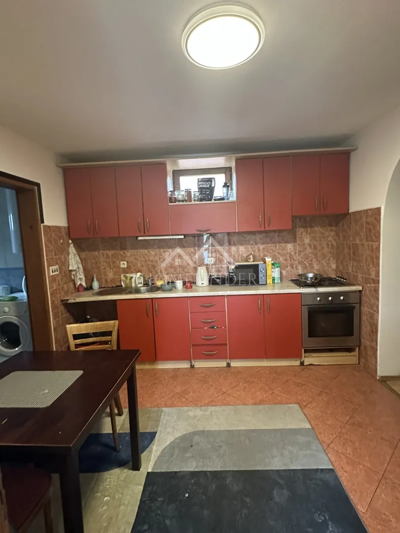 kuća 70m2 + poslovno stambeni objekt 230m2, petrinja - slika 7