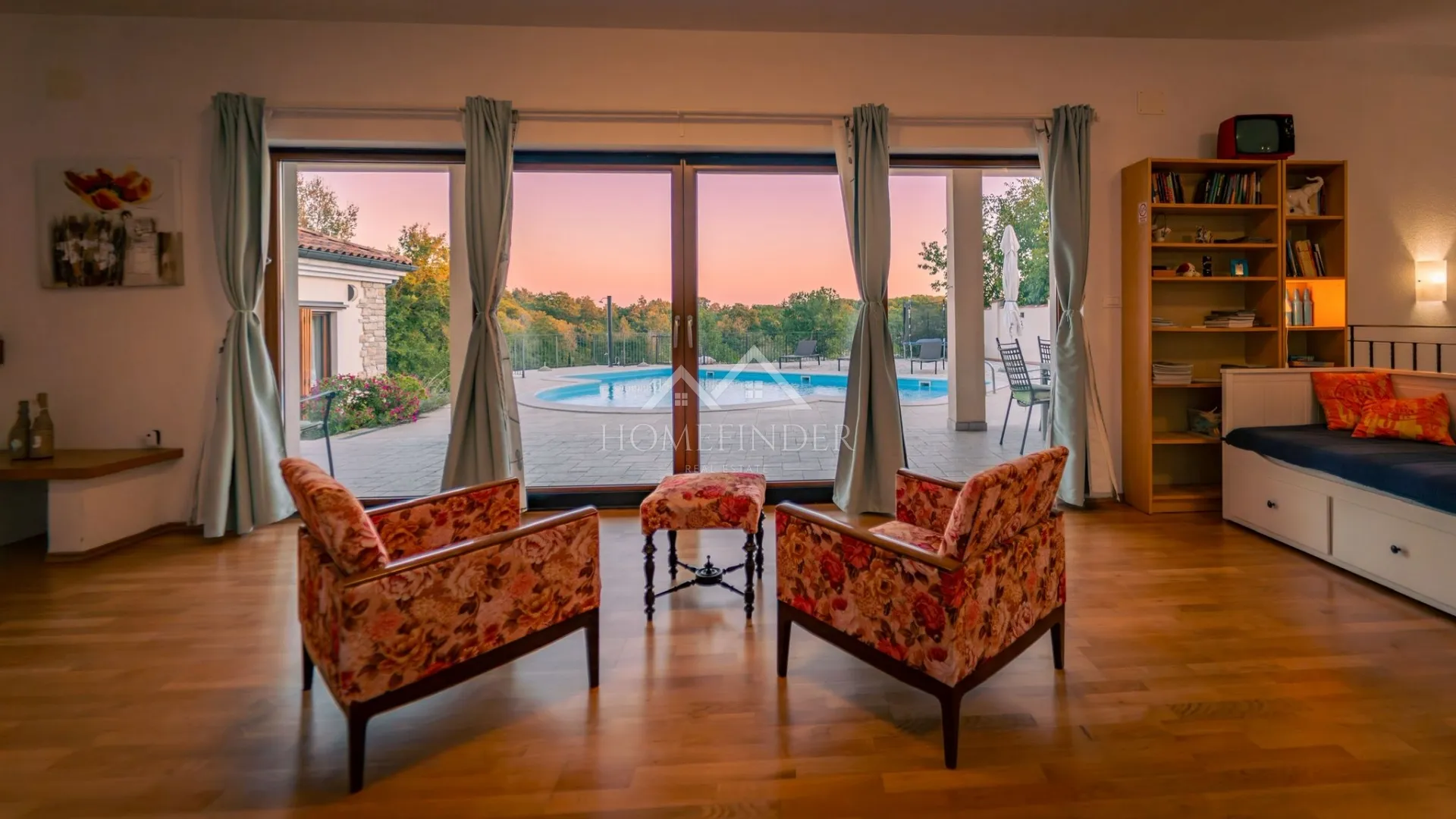 luksuzna vila s bazenom, privatnost, 398m2, žminj - slika 12