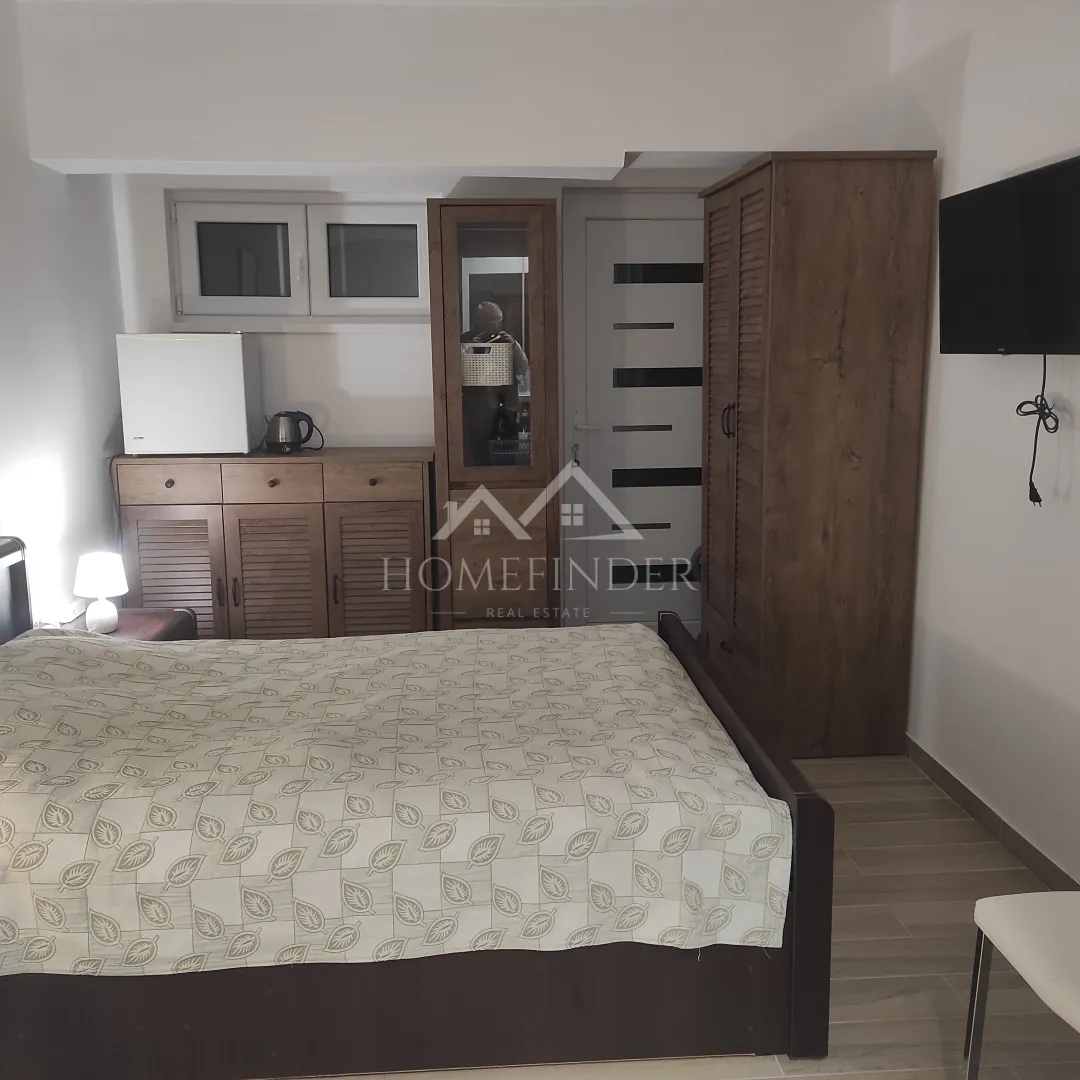 kuća s bazenom, pirovac, 160m2 - slika 20