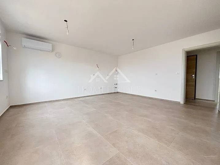 stan s pogledom na more, 77m2, povljana, novogradnja - slika 12