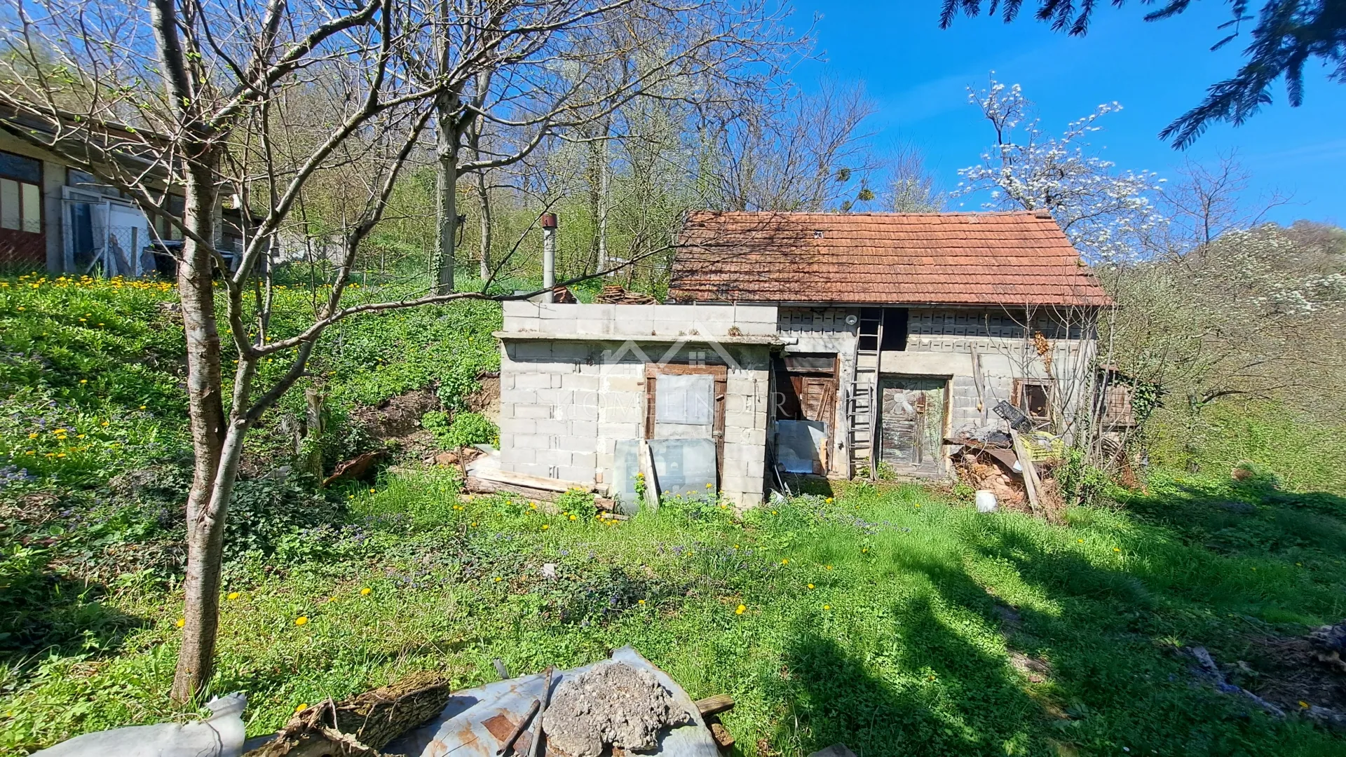 na prodaju građevinsko zemljište 1574 m² – branovac - slika 4