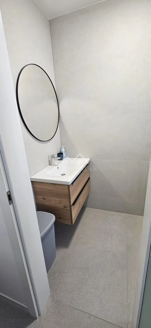 stan s pogledom na more, 30m od mora, 67m2, namješten, 2vpm, stara novalja - slika 22