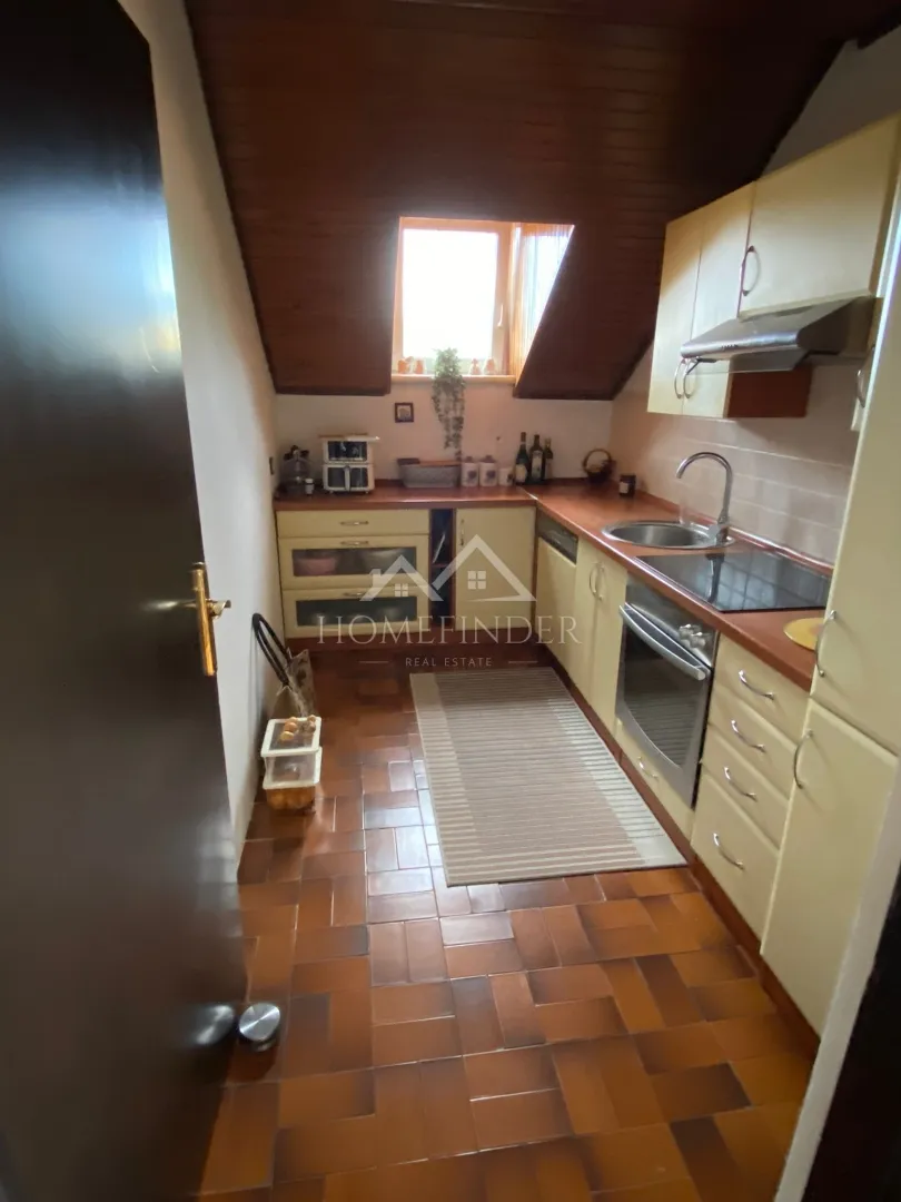 kuća 398m², zagreb (vrapče) – tri stambene jedinice i dvorište - slika 18