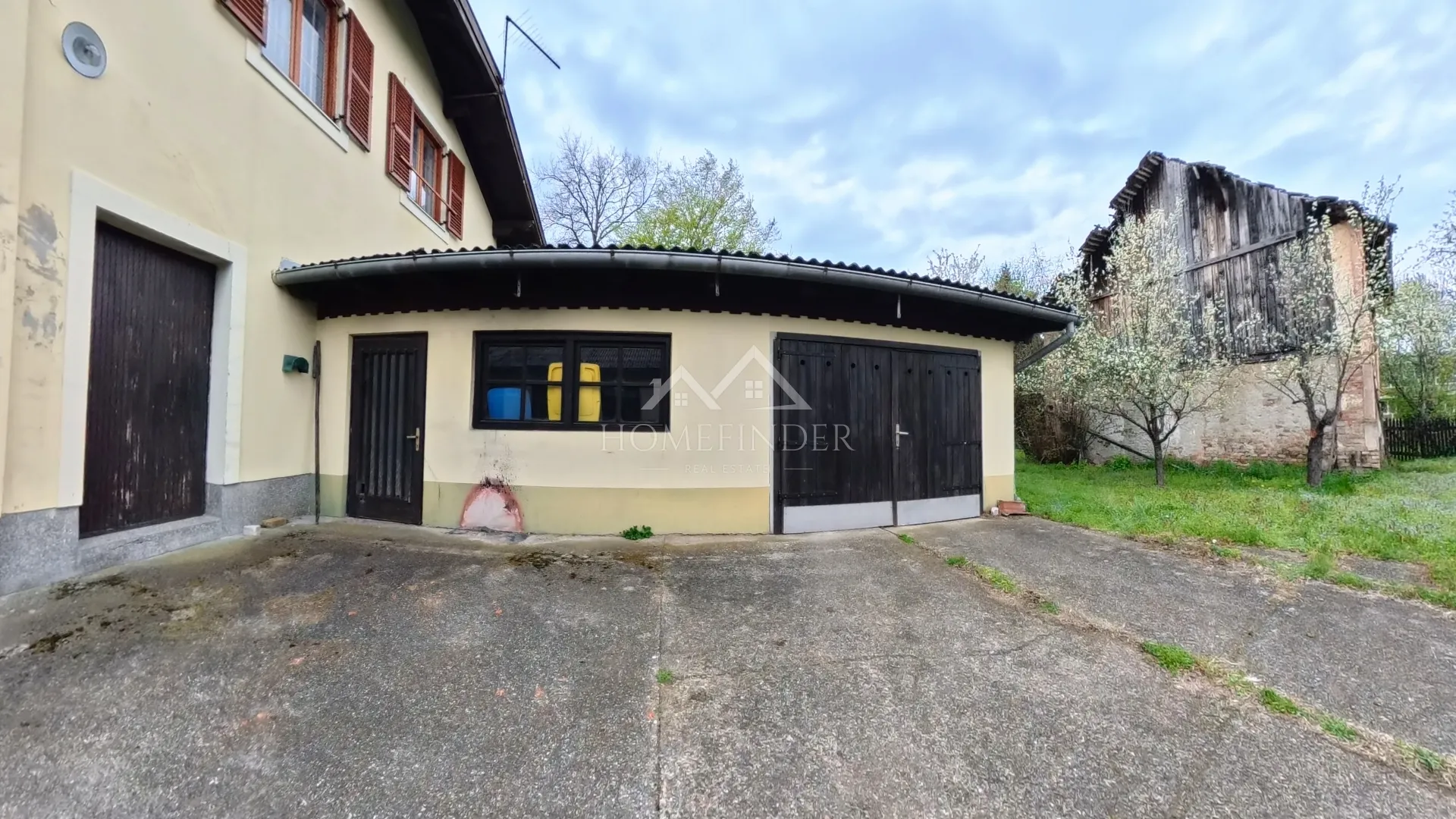 kuća, sisak, 204m2 - slika 27