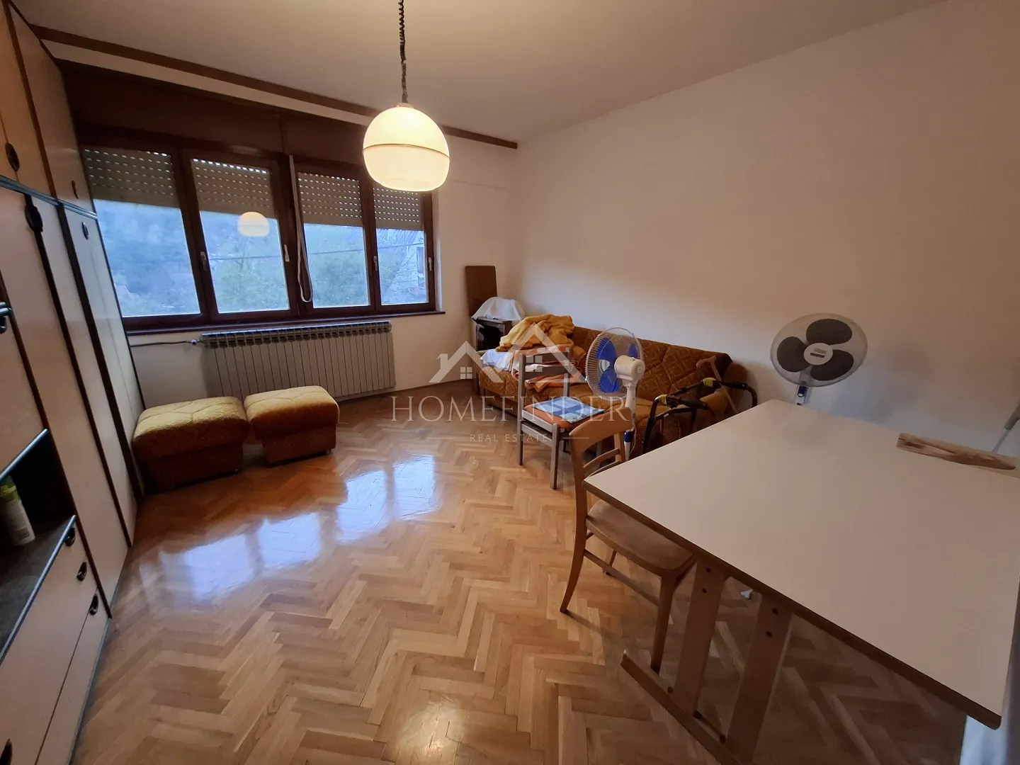 kuća na graberju, 260m2, 3 odvojena stana, 1200m od črnomerca - slika 19
