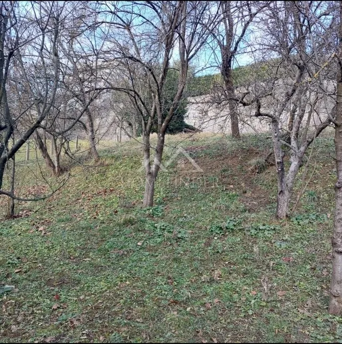 građevinsko zemljište grmoščica 686m2 - slika 10